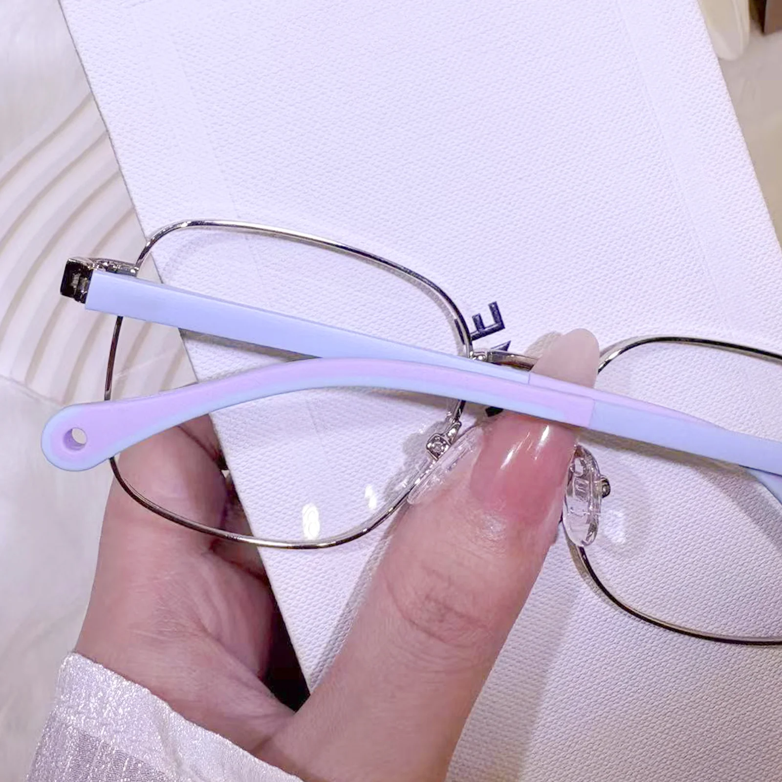 Acantha Eyeglasses - Image 10