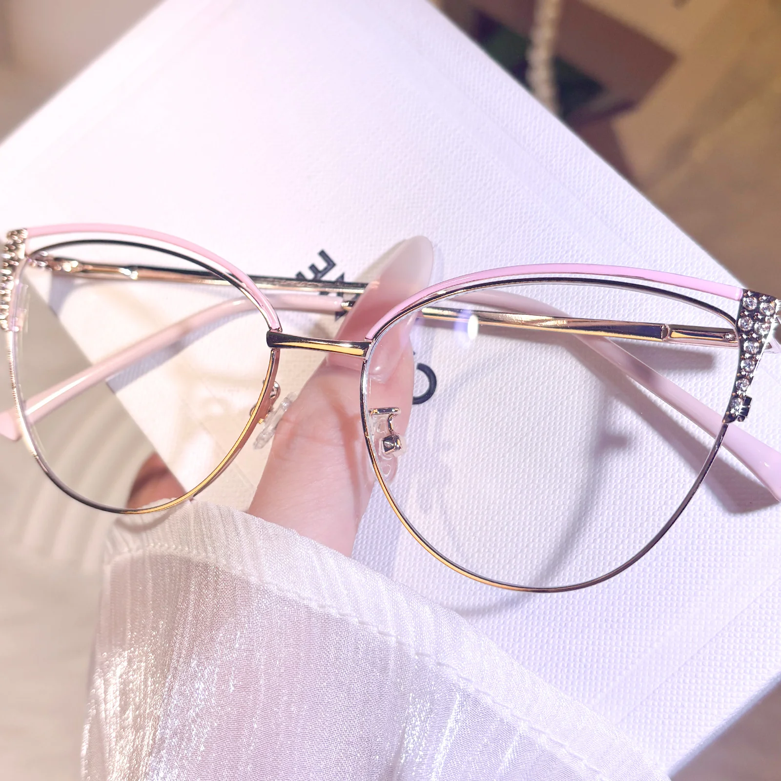 Aine Eyeglasses - Image 15