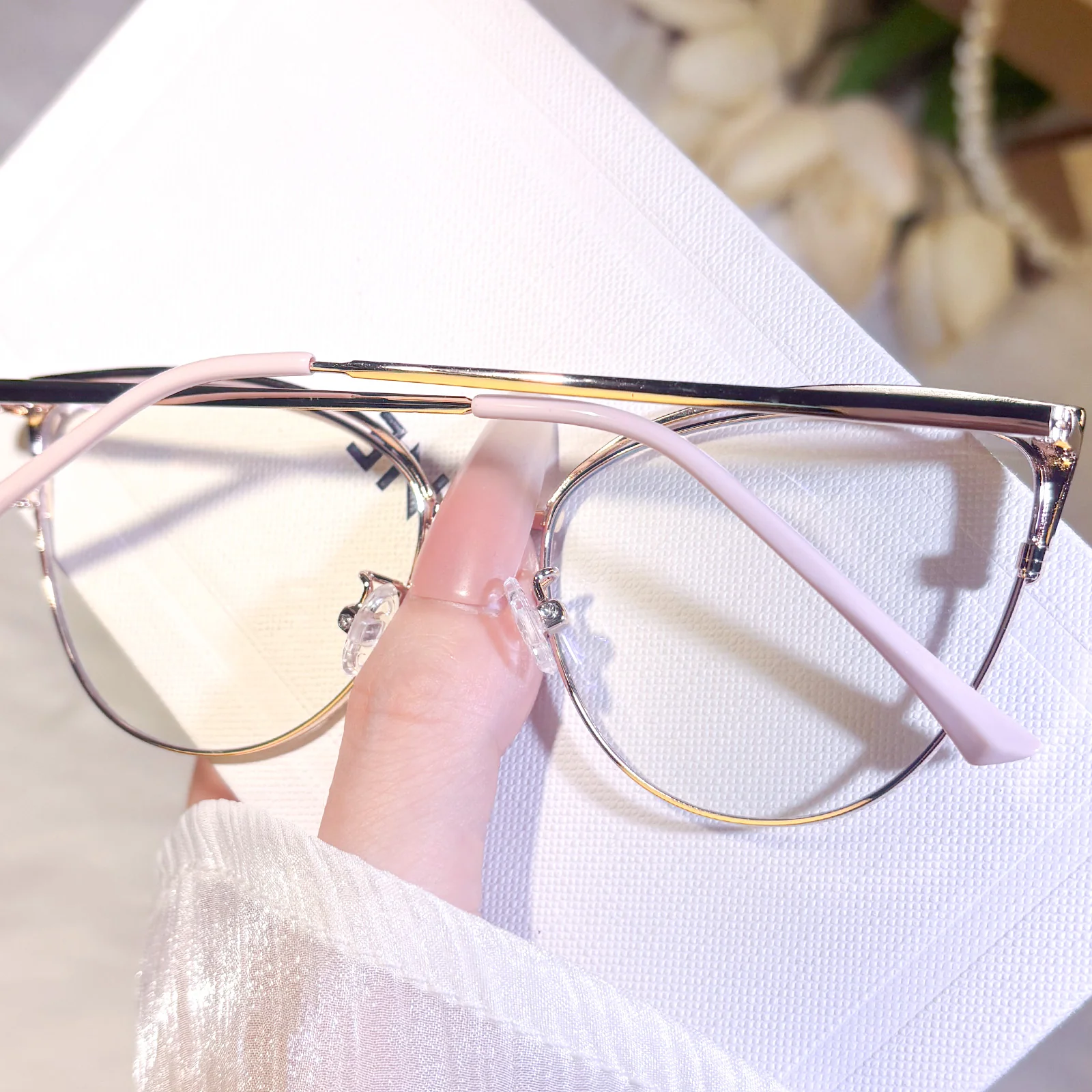 Aine Eyeglasses - Image 18