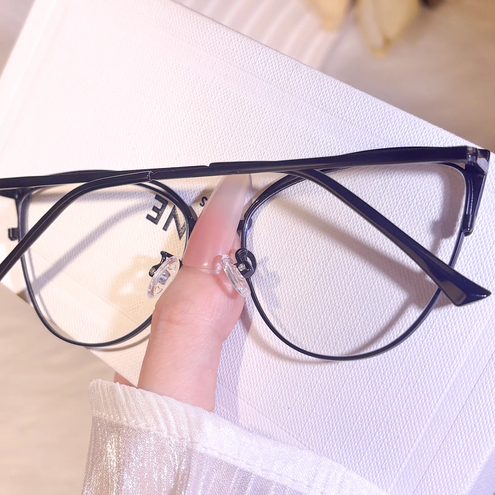 Aine Eyeglasses - Image 6