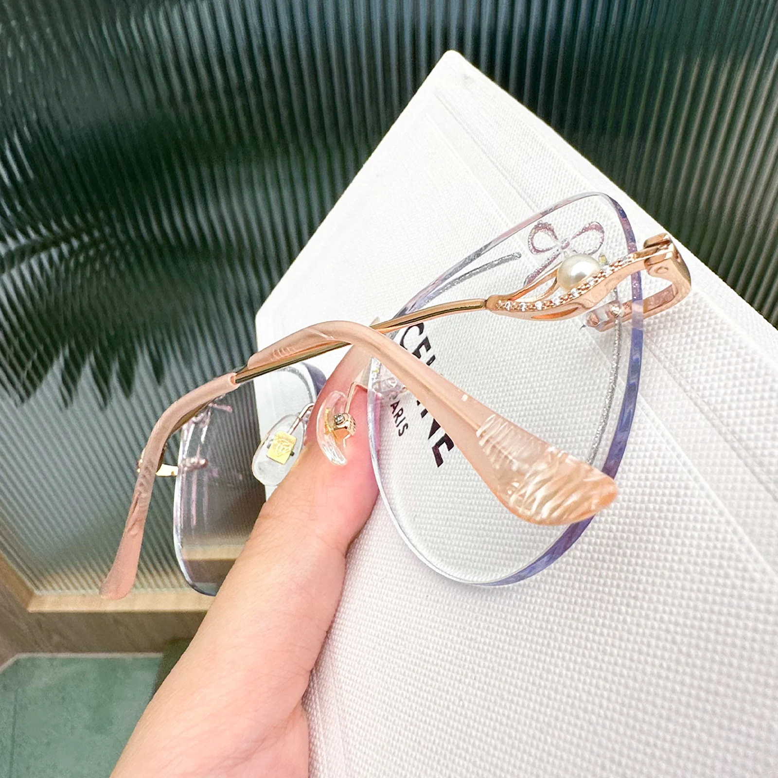 Alice Eyeglasses - Image 7