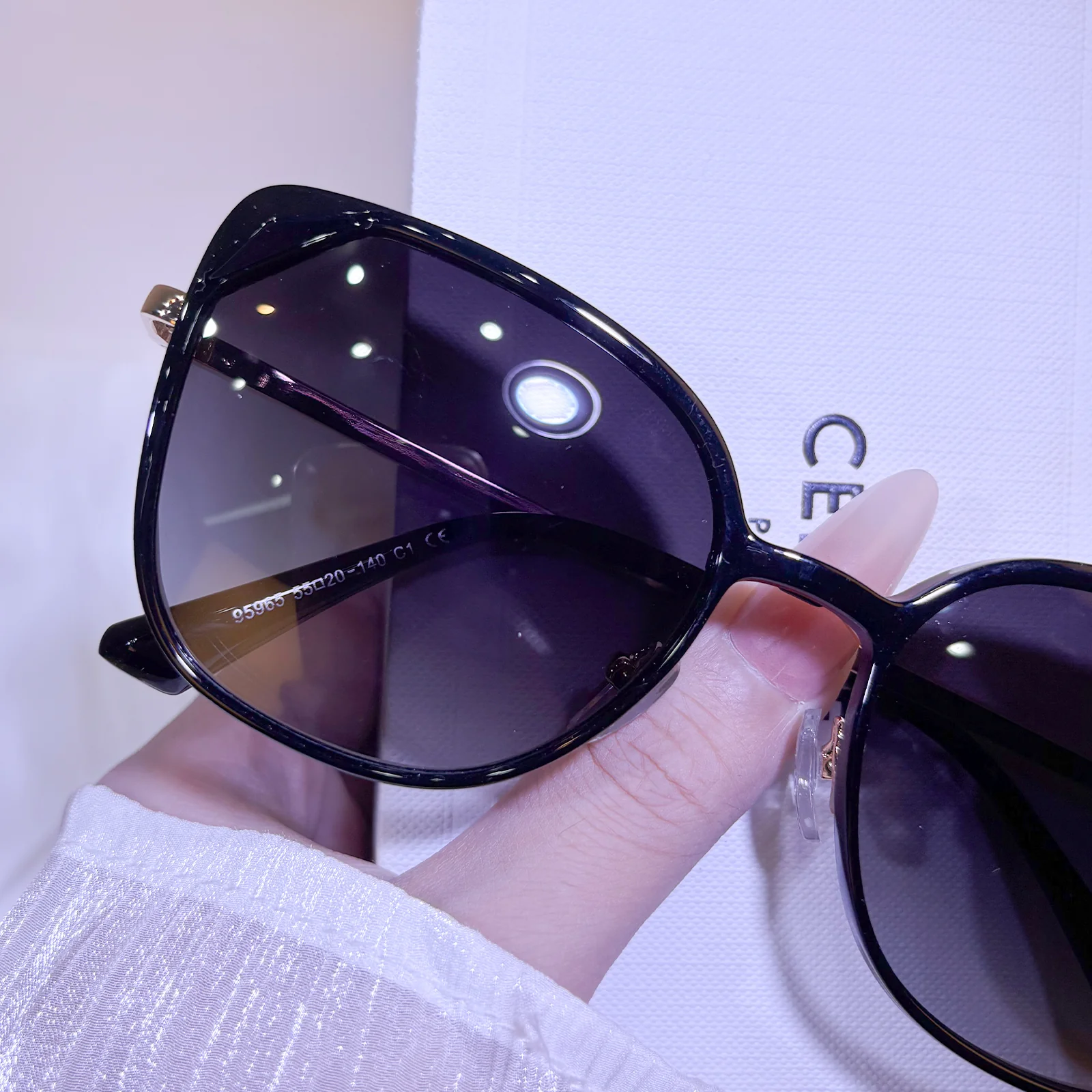 Amaryllis Sunglasses - Image 12