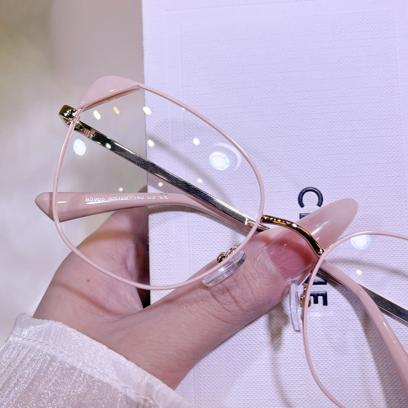 Amaryllis Sunglasses - Image 4