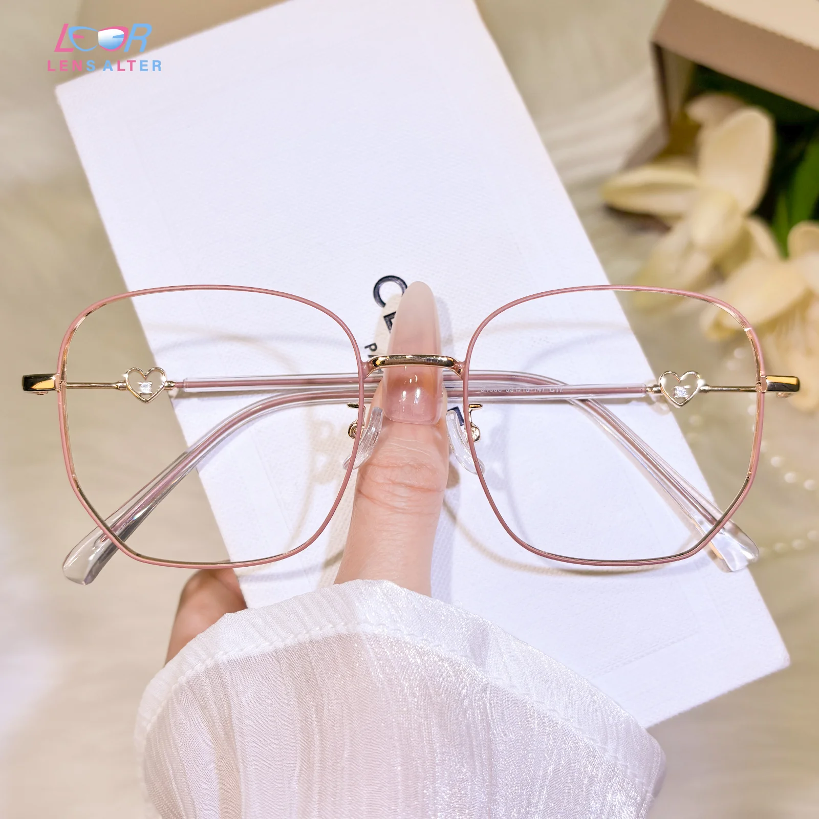 Amor Eyeglasses - Image 7