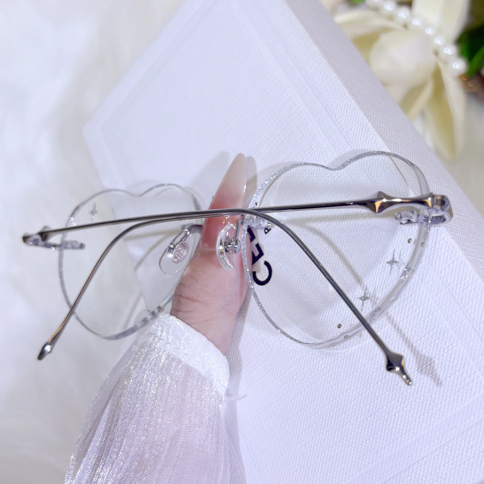 Amora Eyeglasses - Image 14
