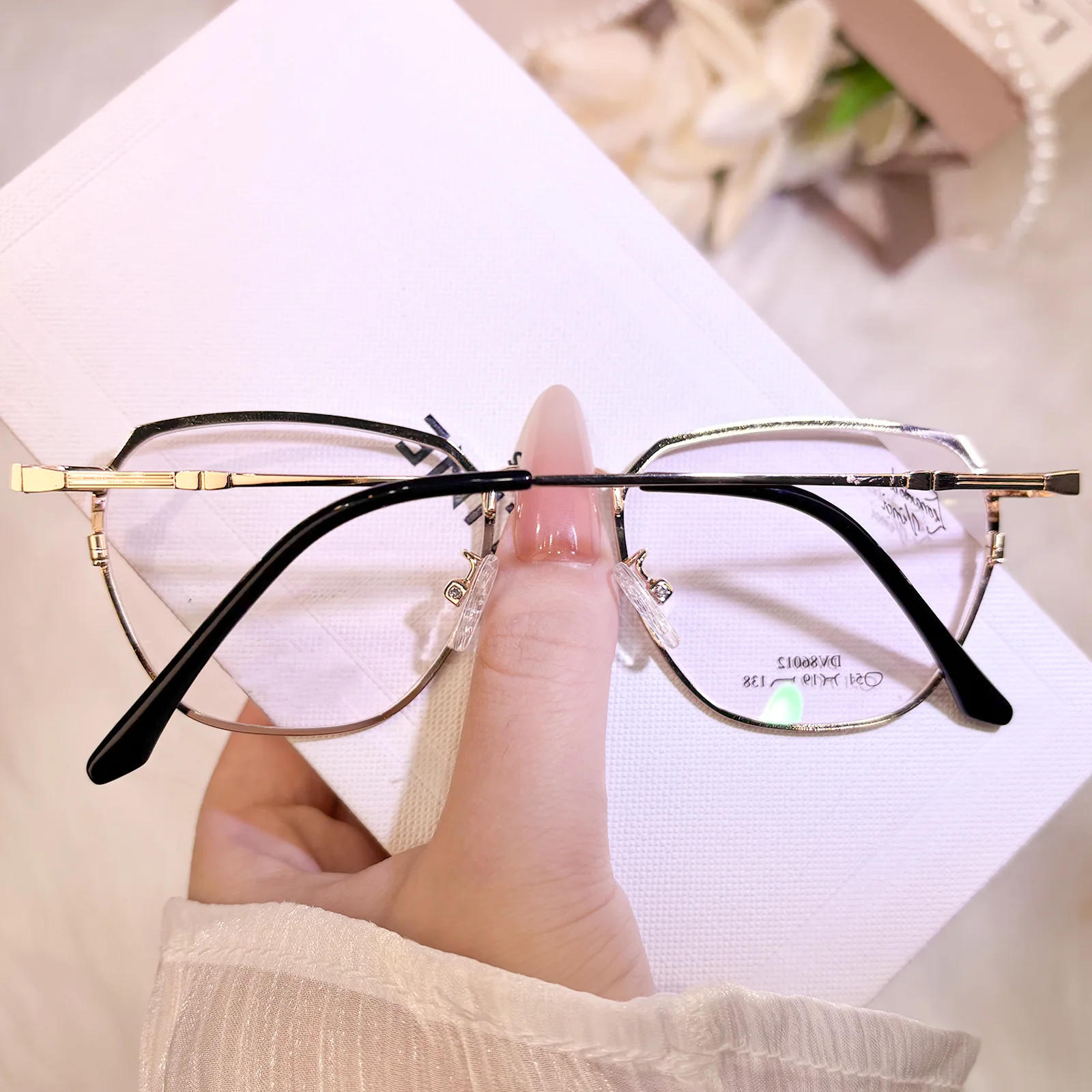 Anais Eyeglasses - Image 4