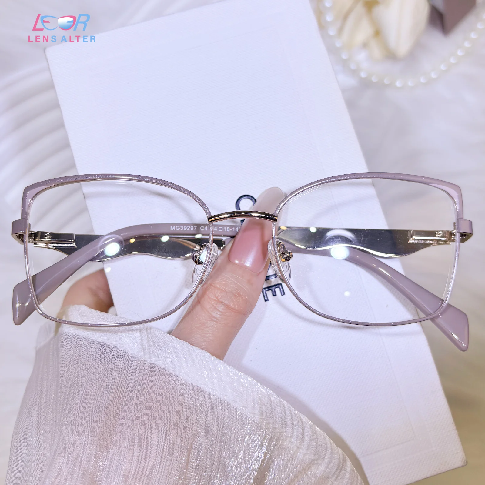 Ane Eyeglasses - Image 13