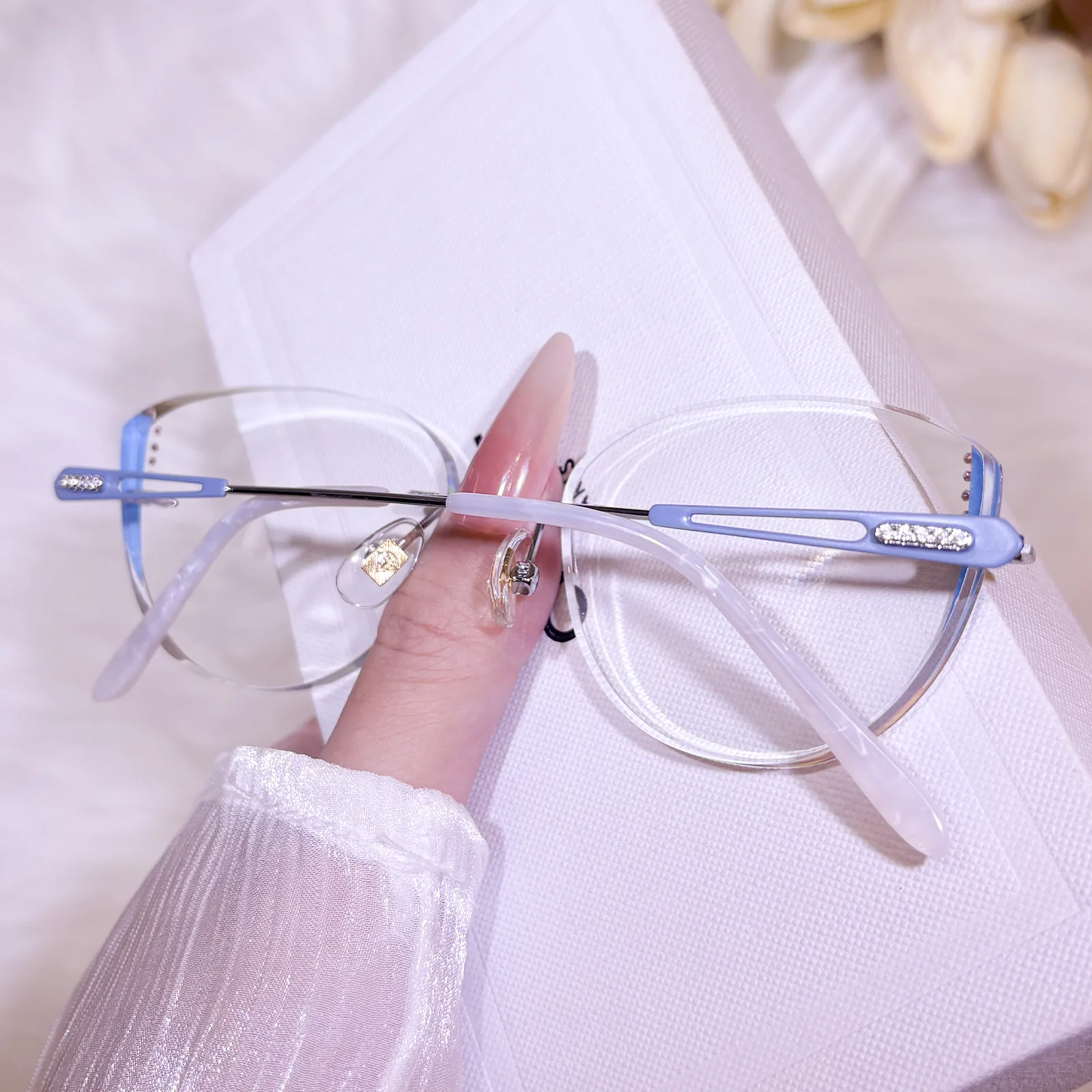 Aqua Eyeglasses - Image 4
