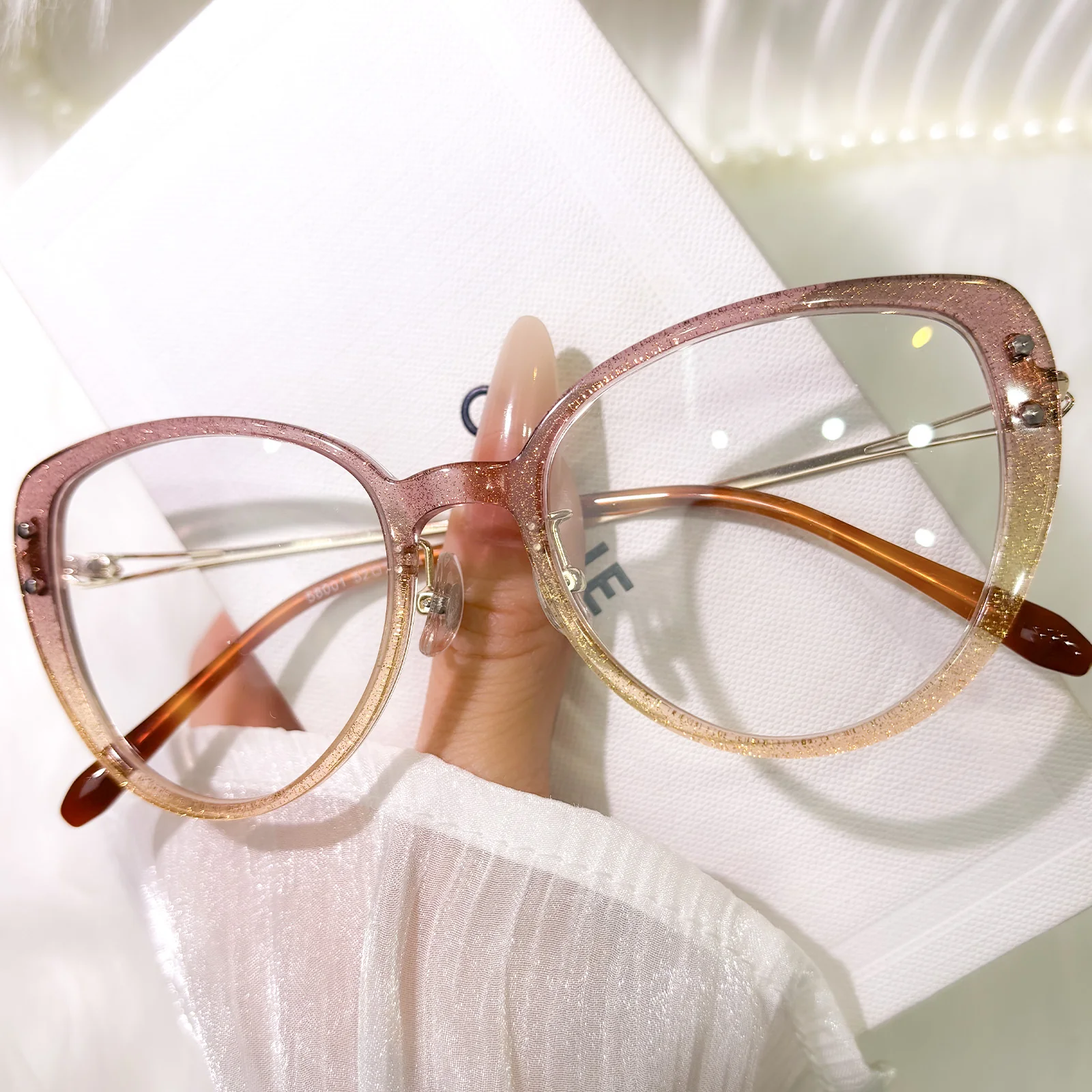 Arc Eyeglasses - Image 9
