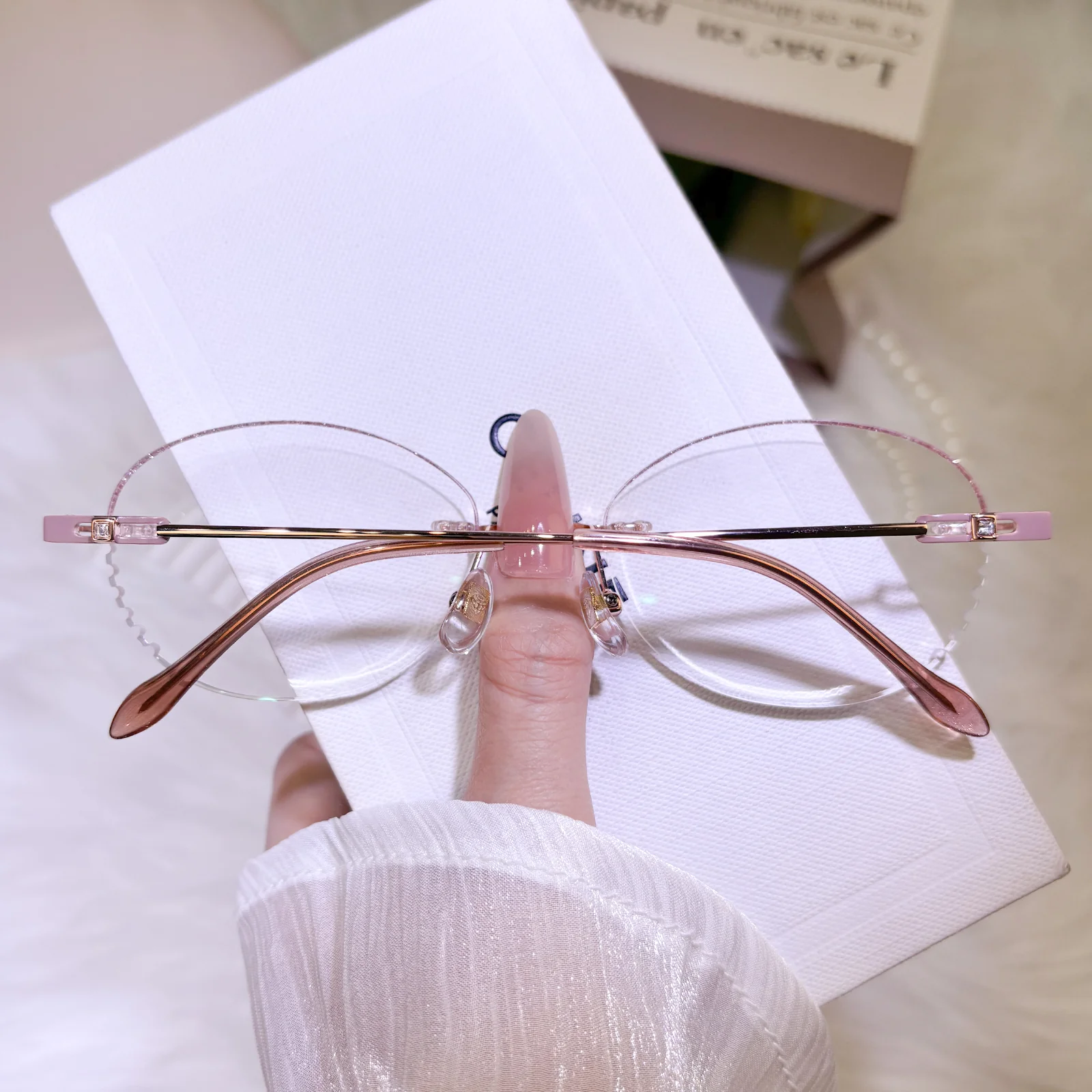 Arin Eyeglasses - Image 4