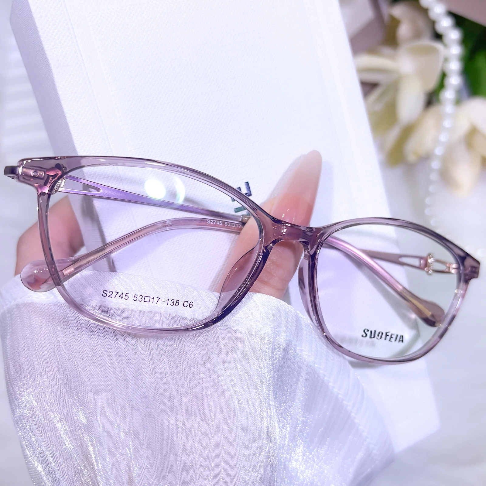 Ava Eyeglasses - Image 14