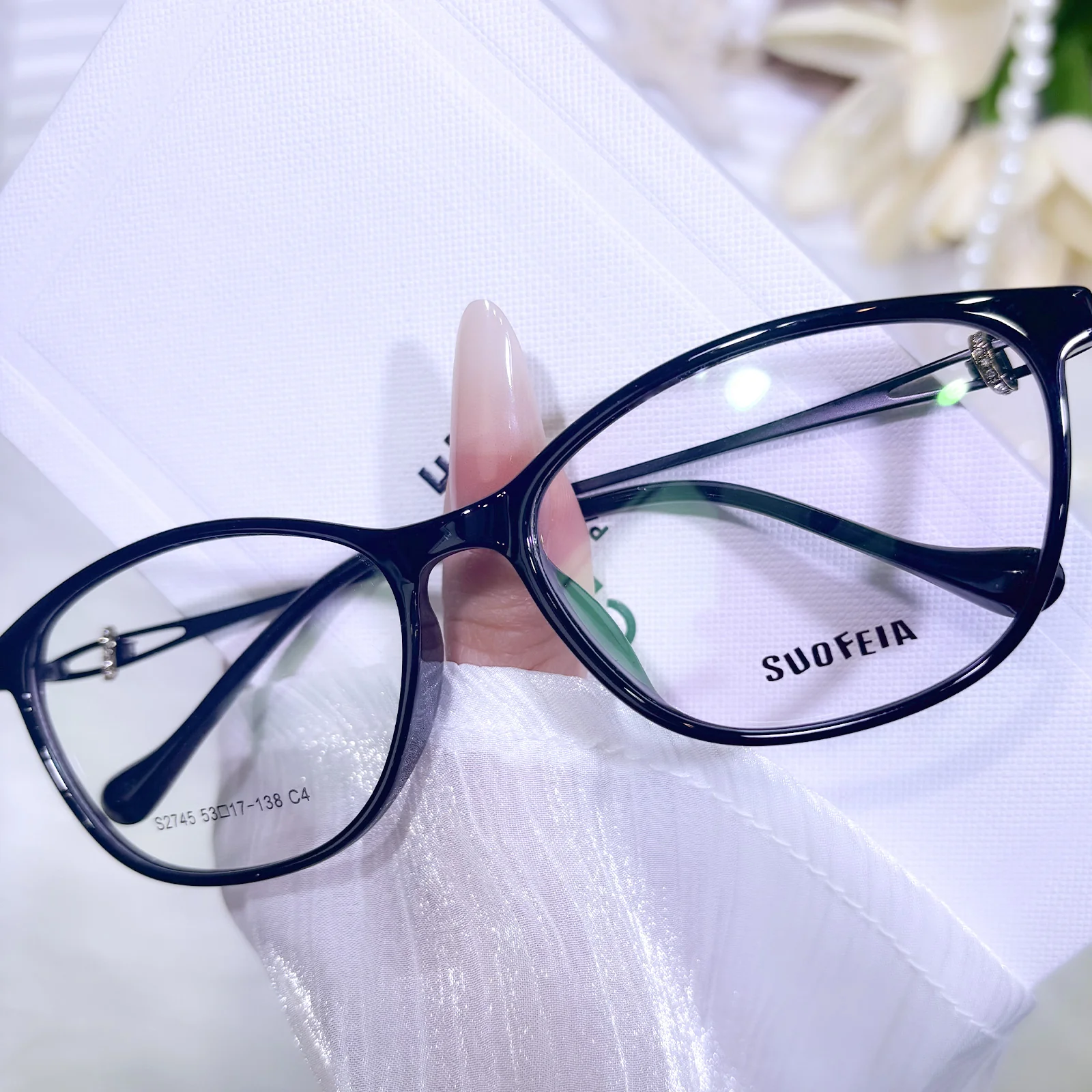 Ava Eyeglasses - Image 3