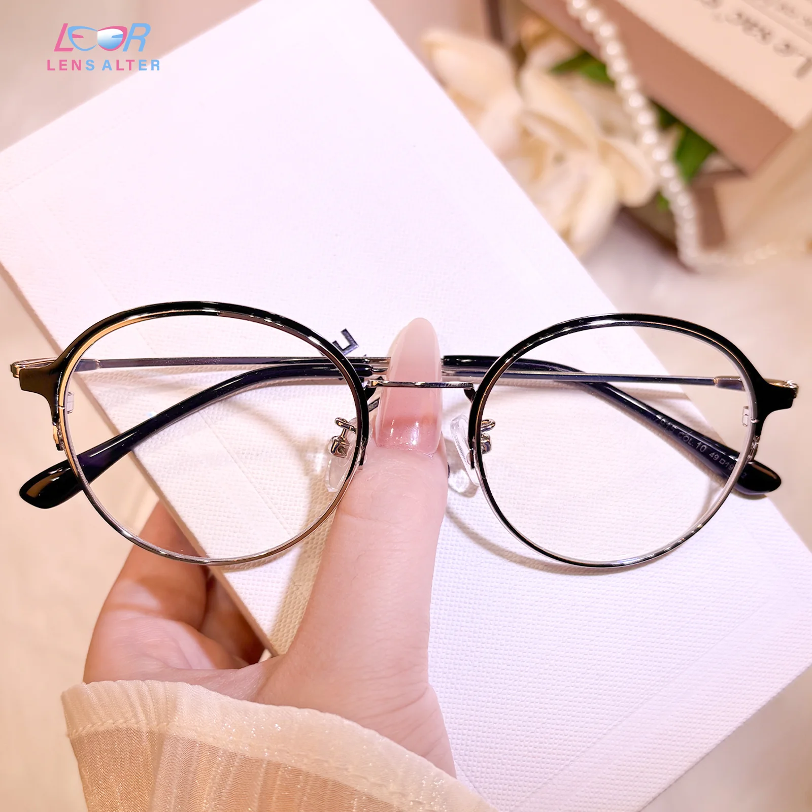 Aya Eyeglasses - Image 5