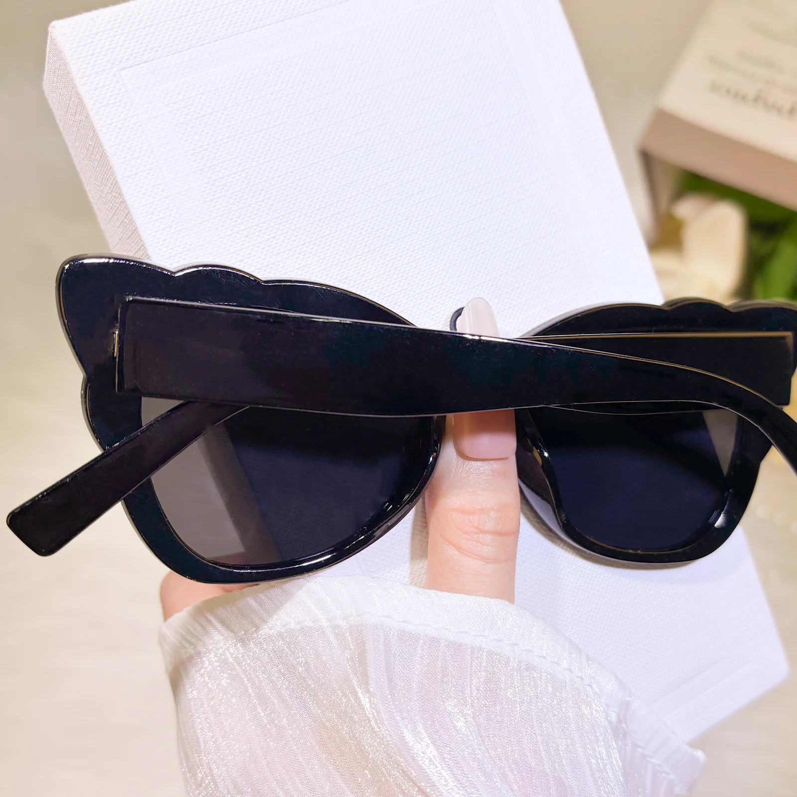 Barbara Sunglasses - Image 6