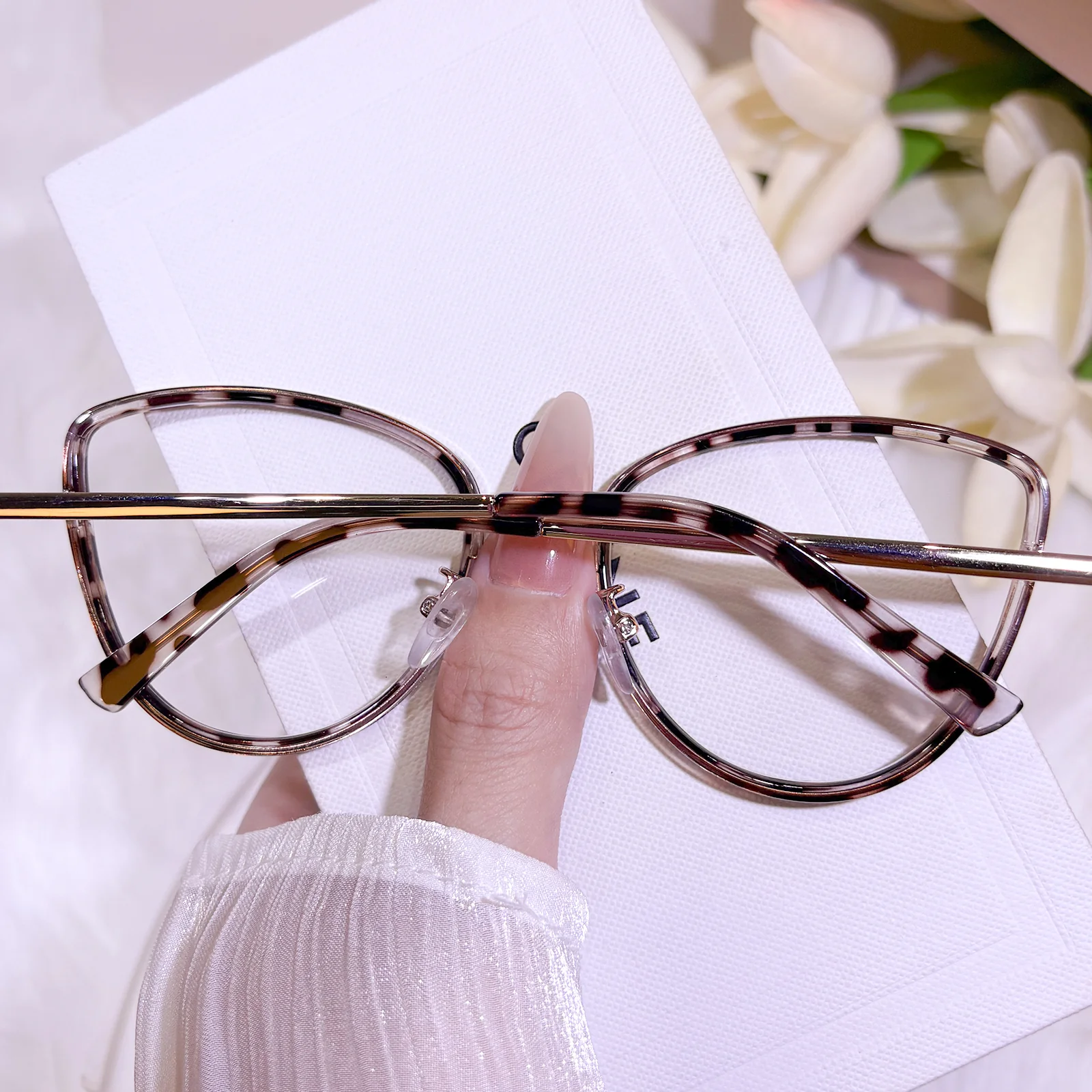 Barom Eyeglasses - Image 2
