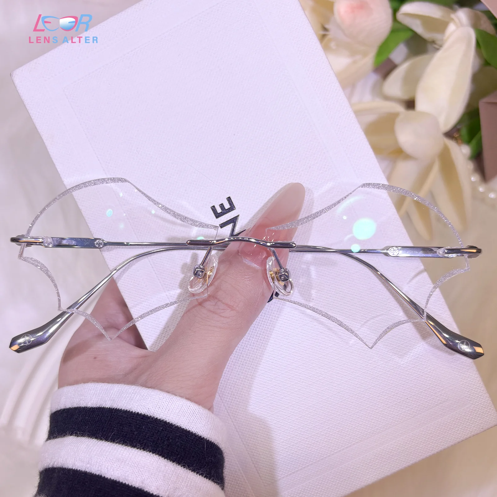 Batty Eyeglasses - Image 24