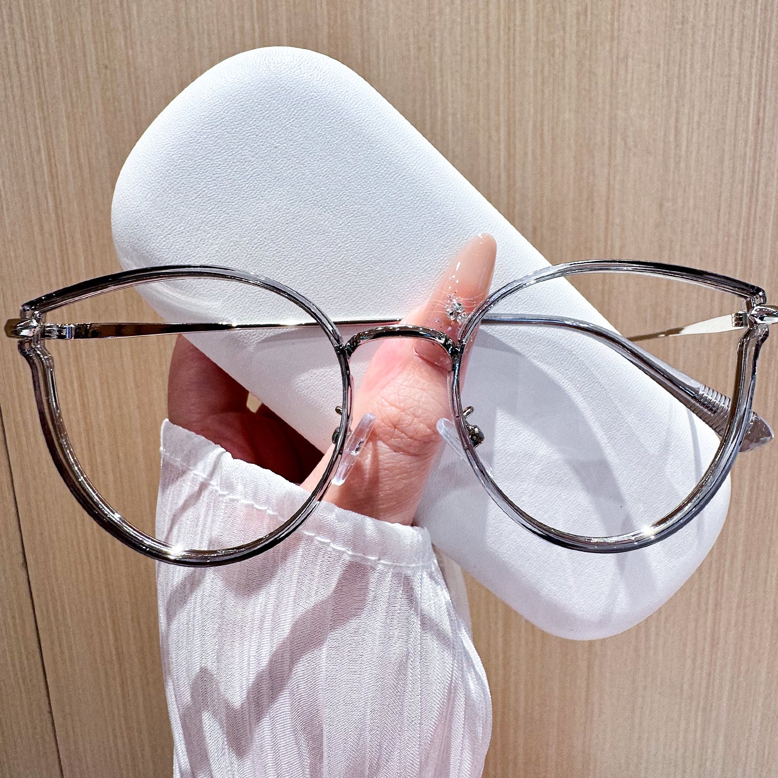 Bonita Eyeglasses - Image 11