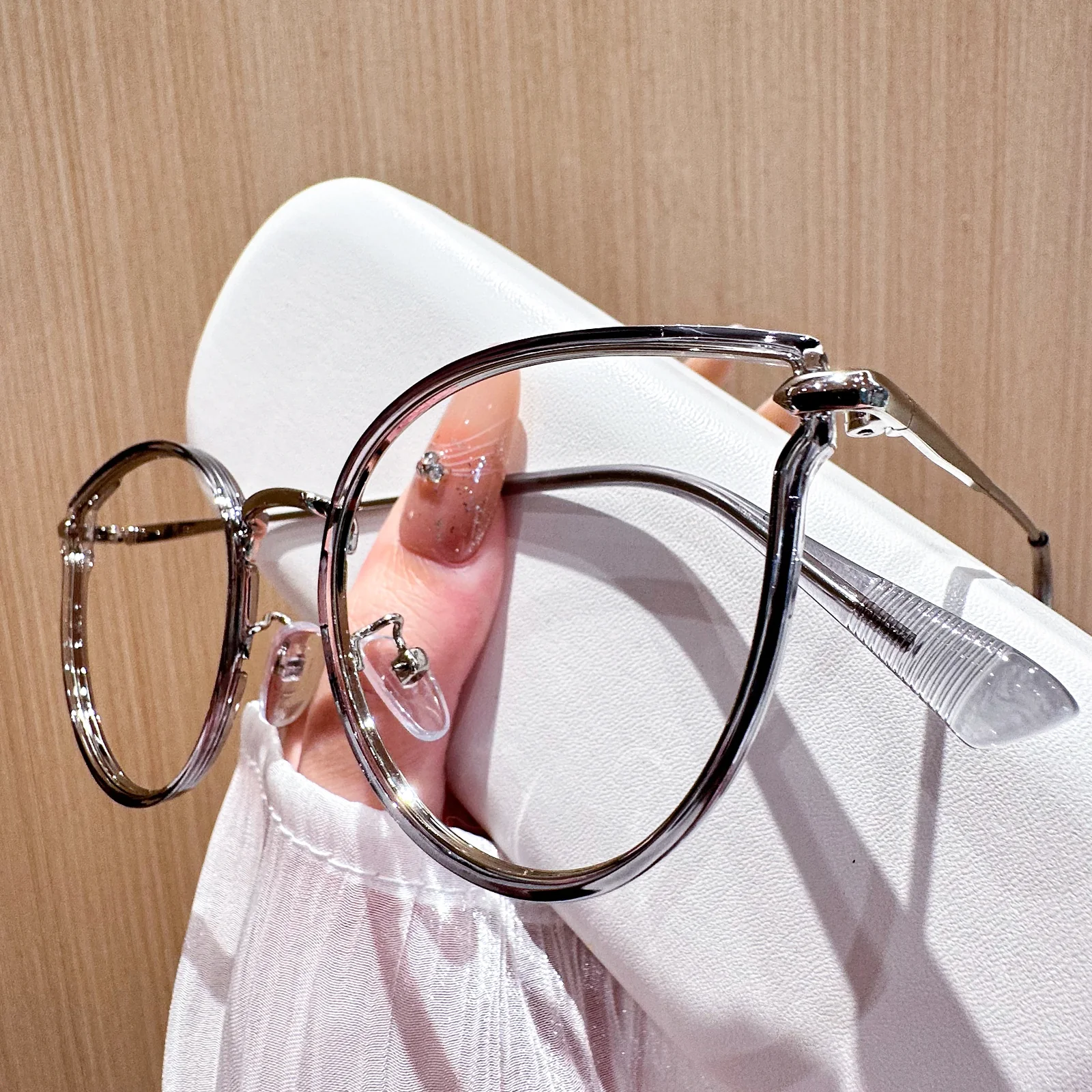 Bonita Eyeglasses - Image 12