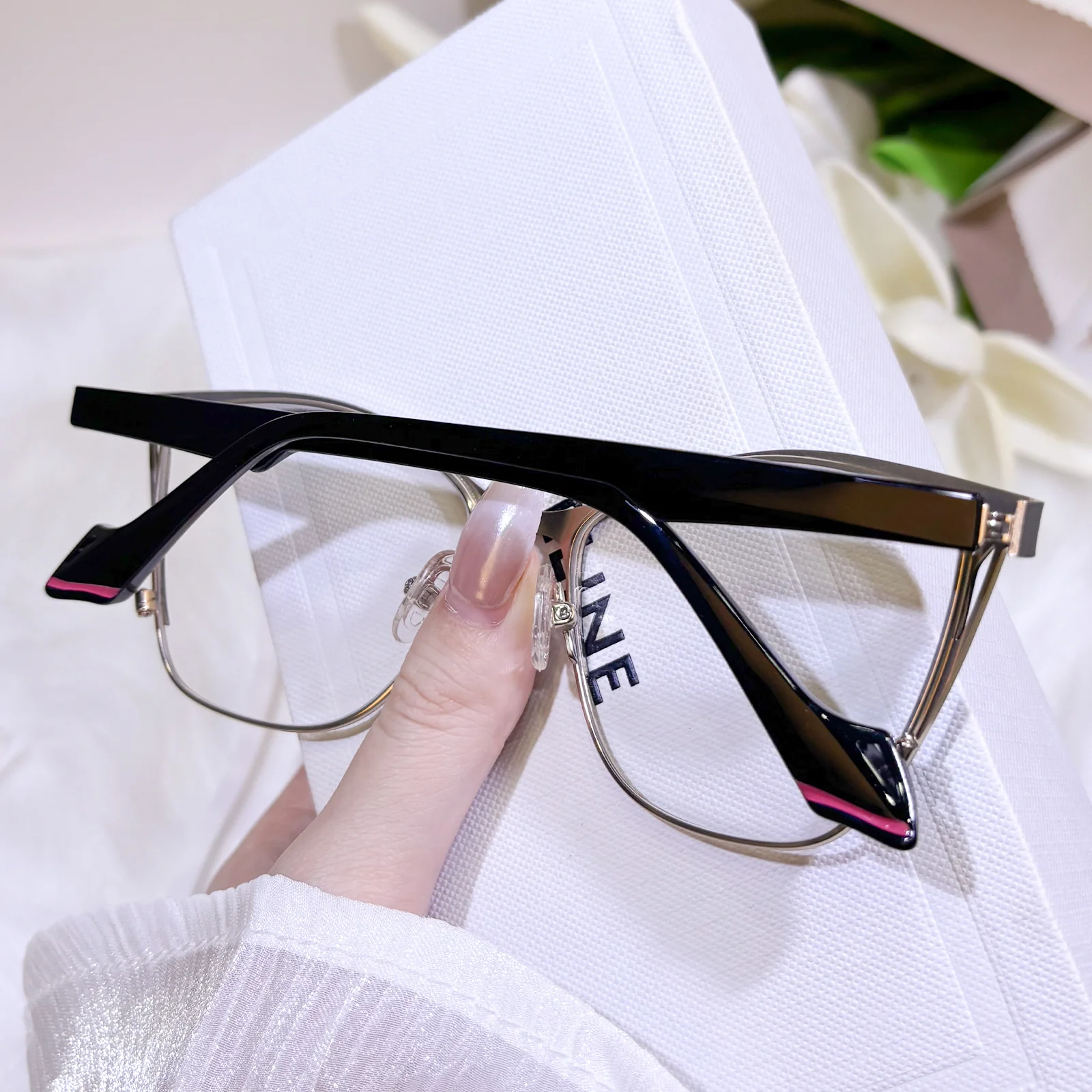 Brasia Eyeglasses - Image 4