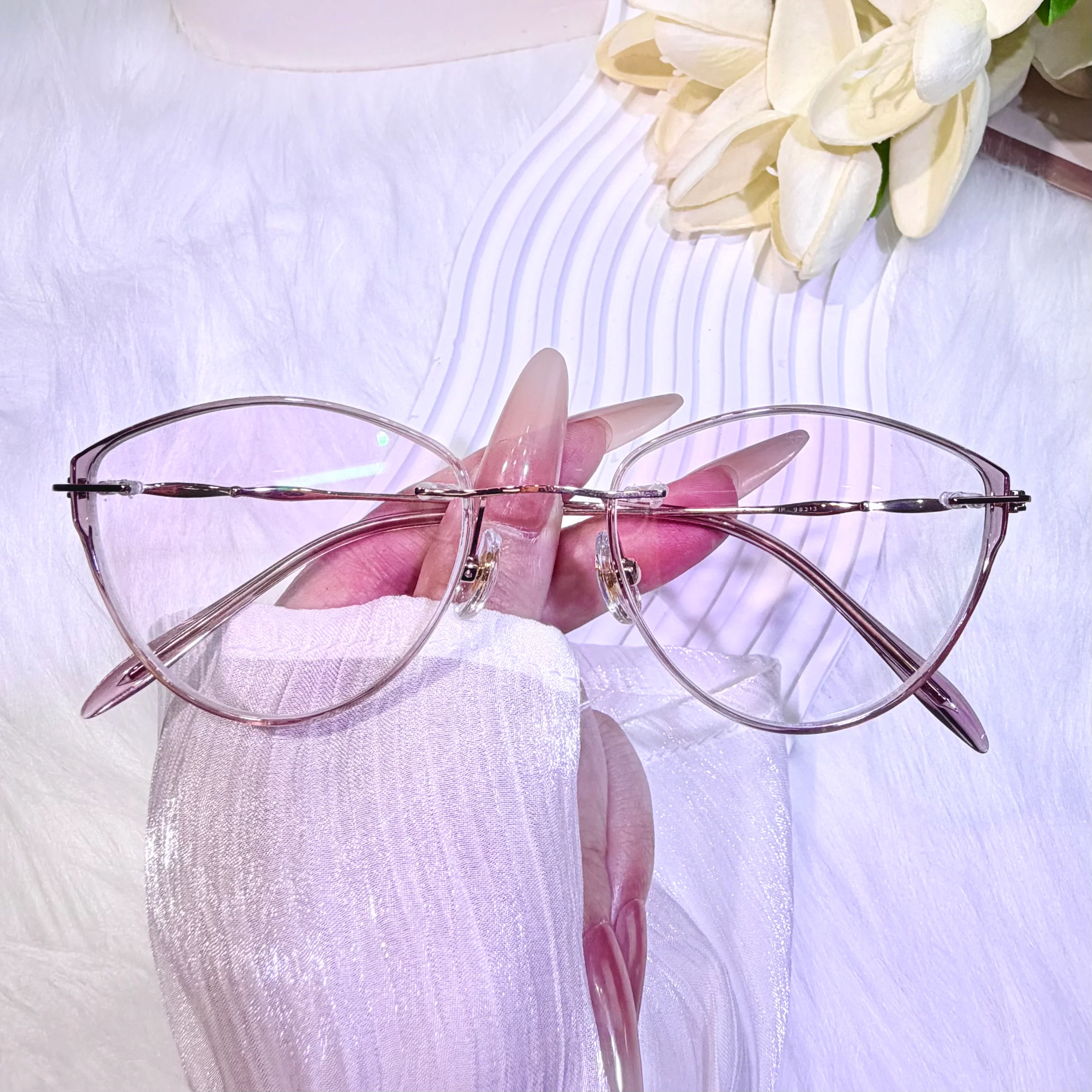 Bryony Eyeglasses - Image 6