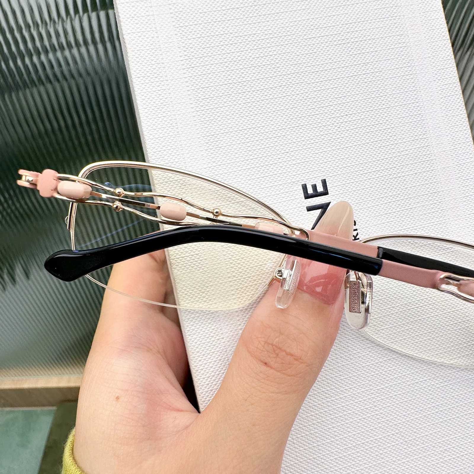 Calis Eyeglasses - Image 15