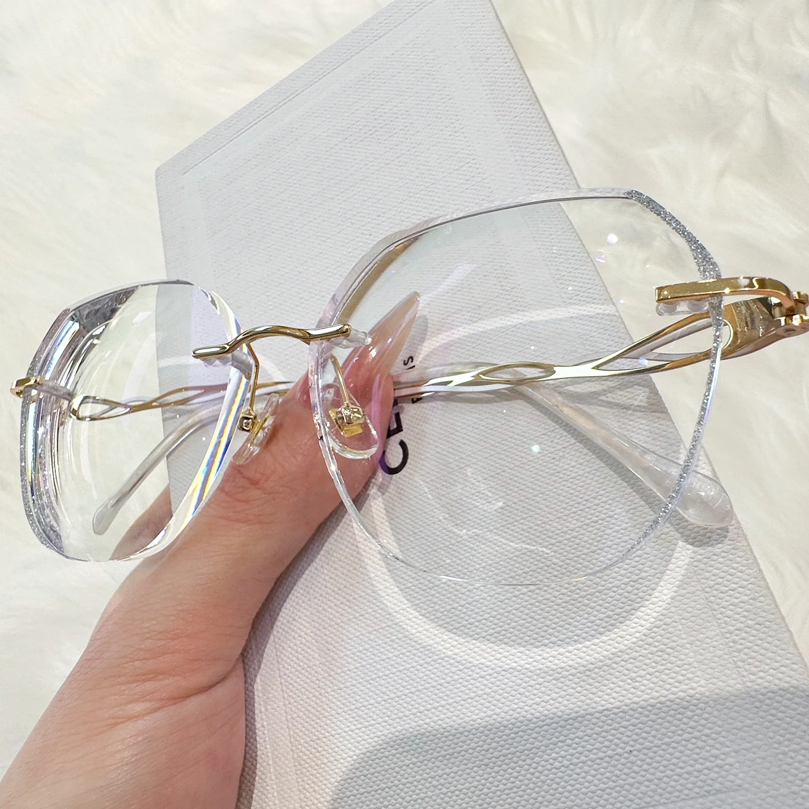 Calla Eyeglasses - Image 9