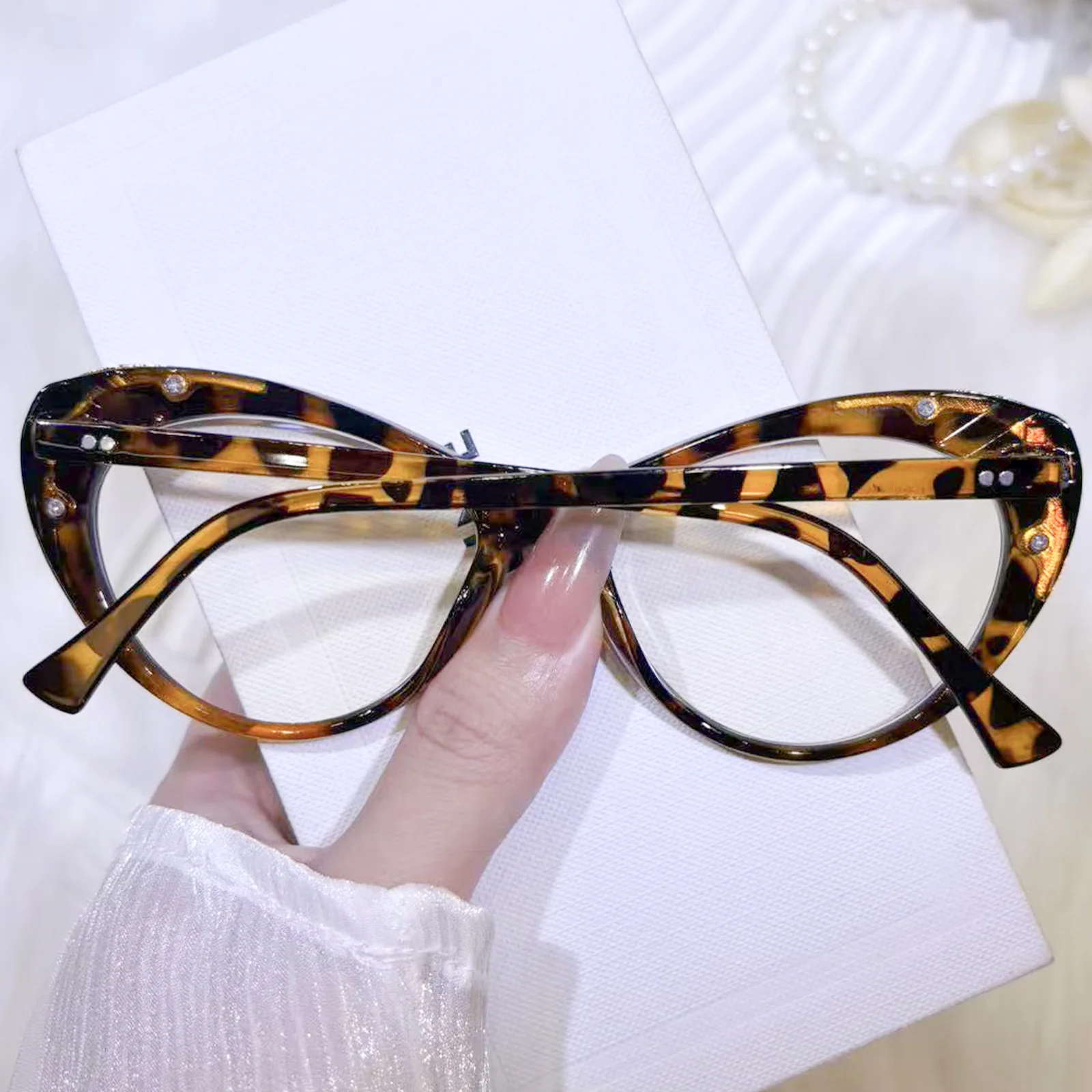 Calypso Eyeglasses - Image 4