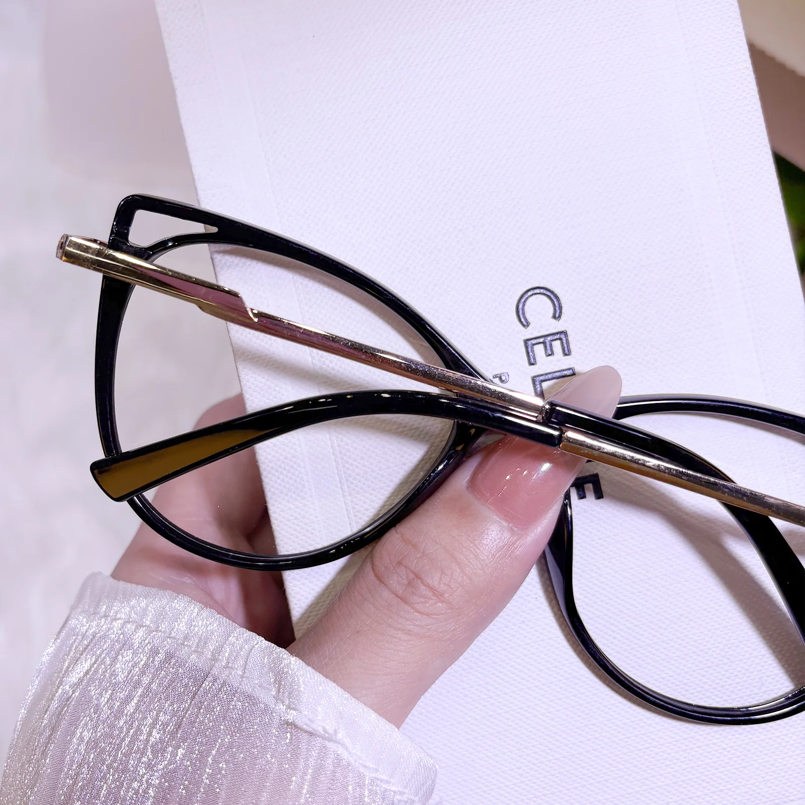 Camryn Eyeglasses - Image 13
