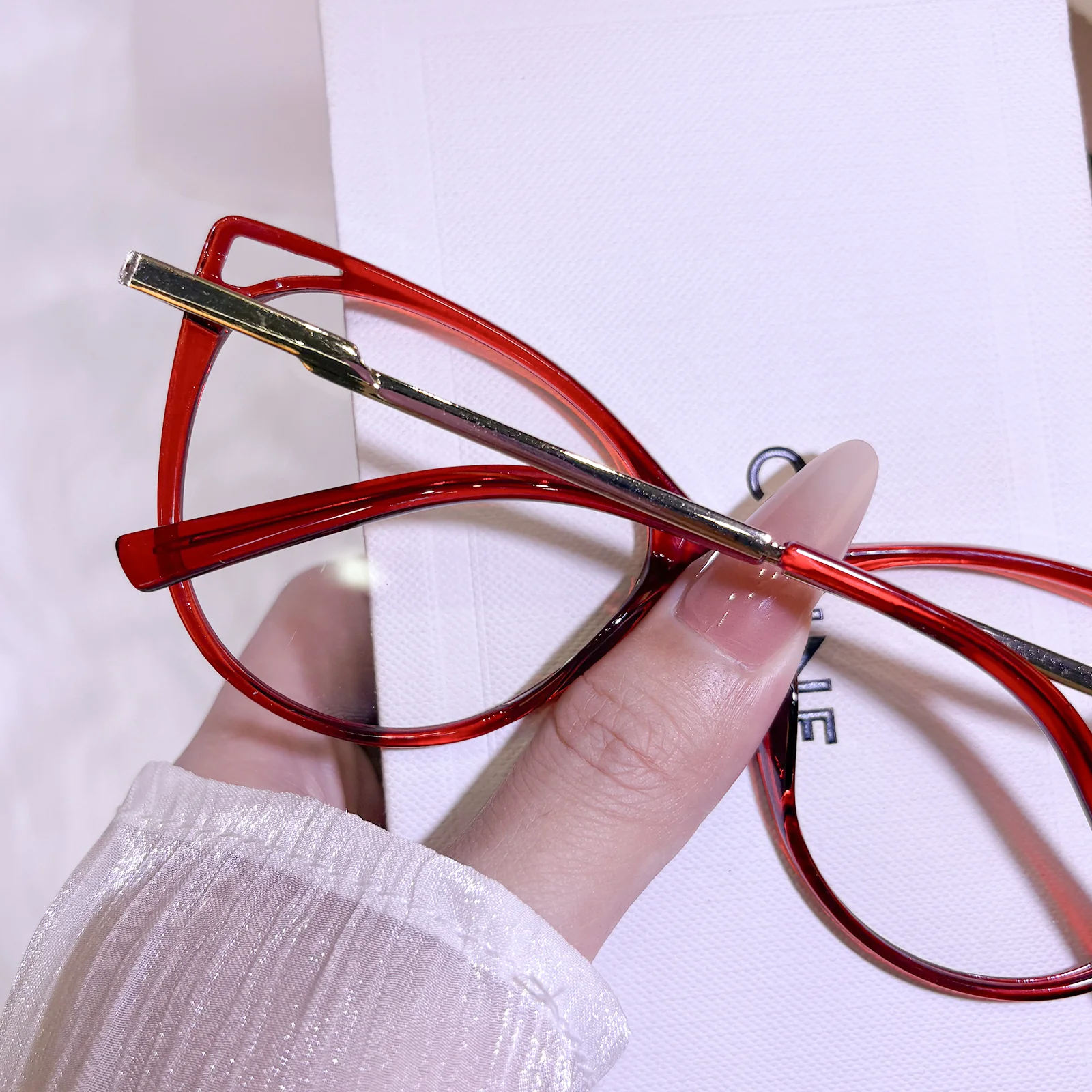 Camryn Eyeglasses - Image 4