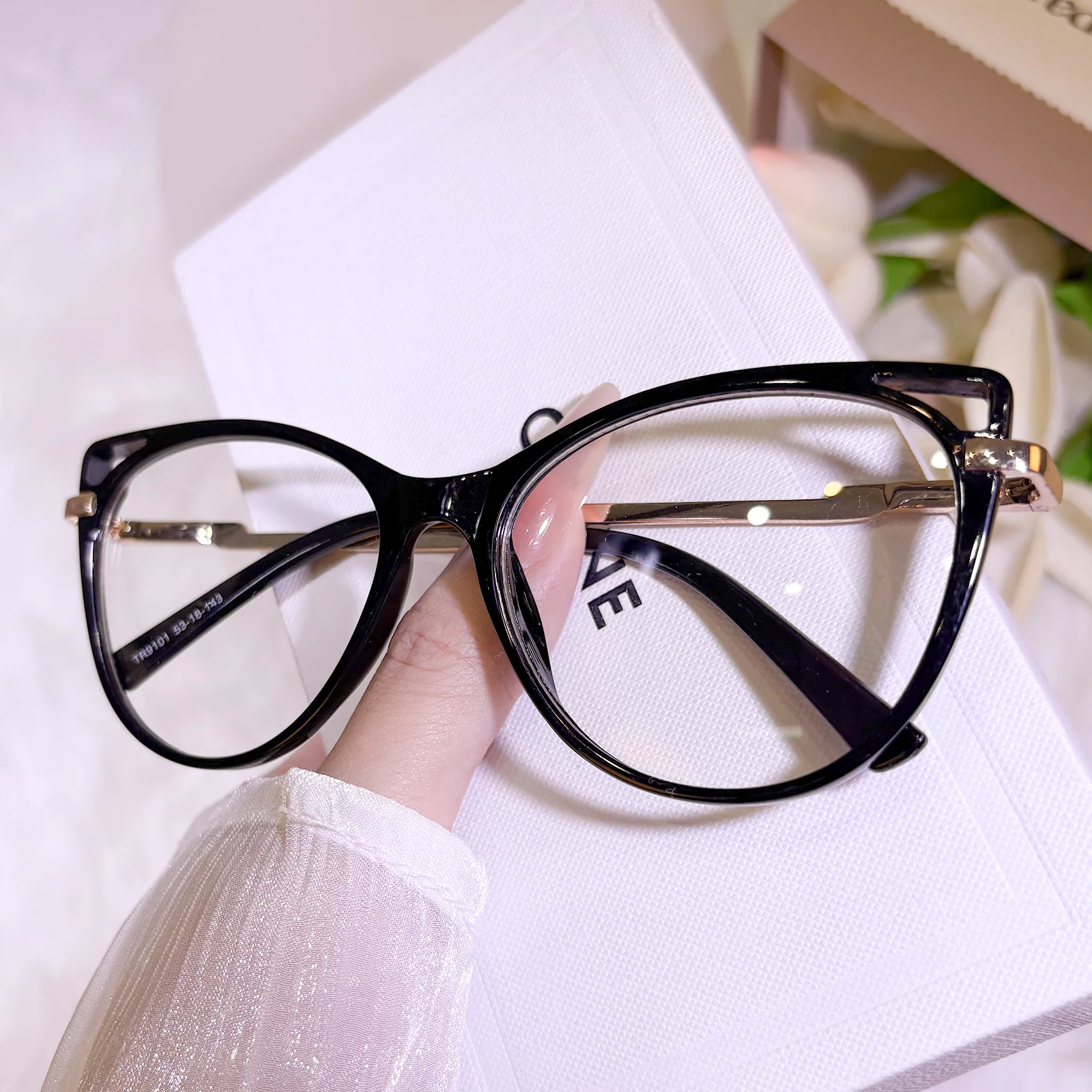 Camryn Eyeglasses - Image 9