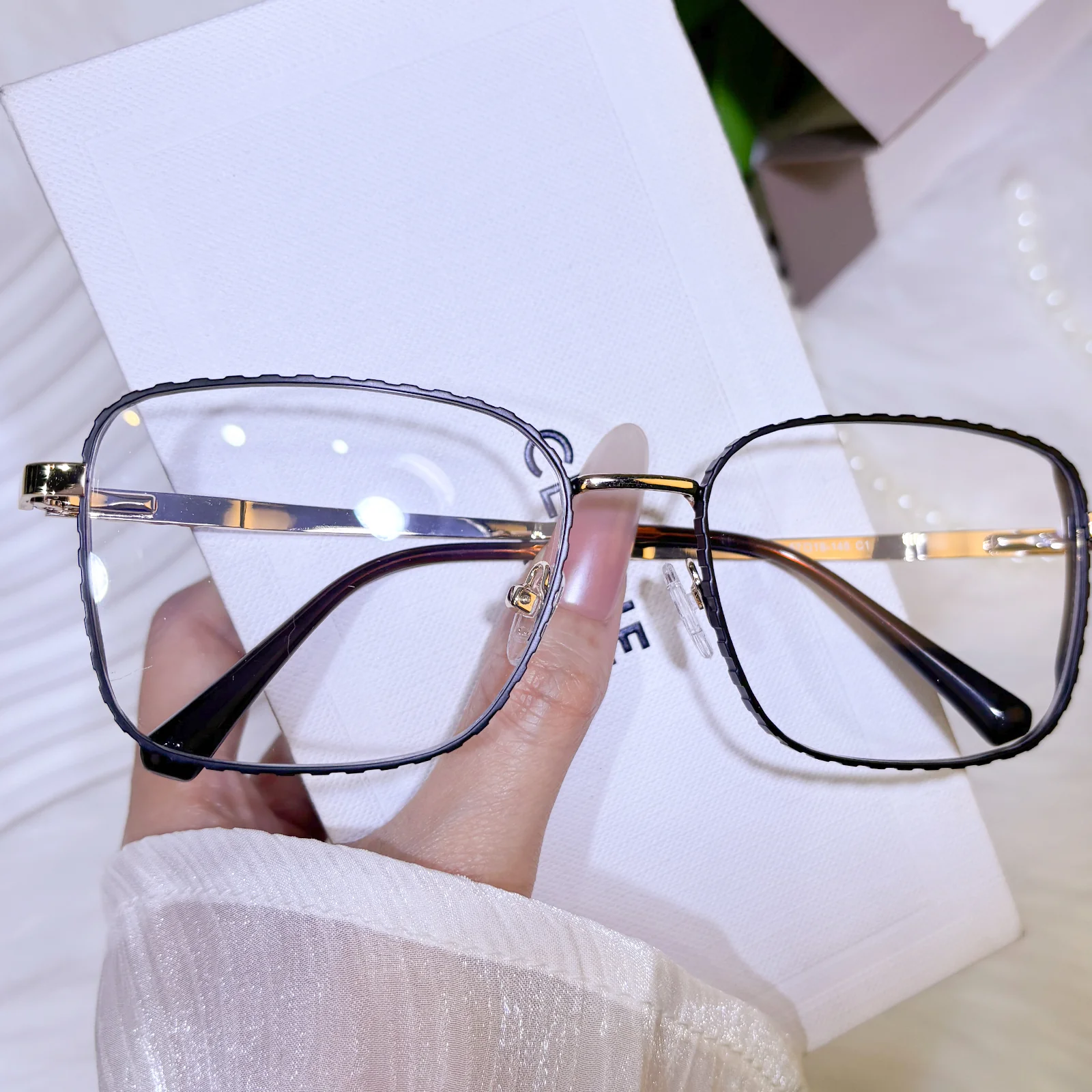 Cassidy Eyeglasses - Image 2