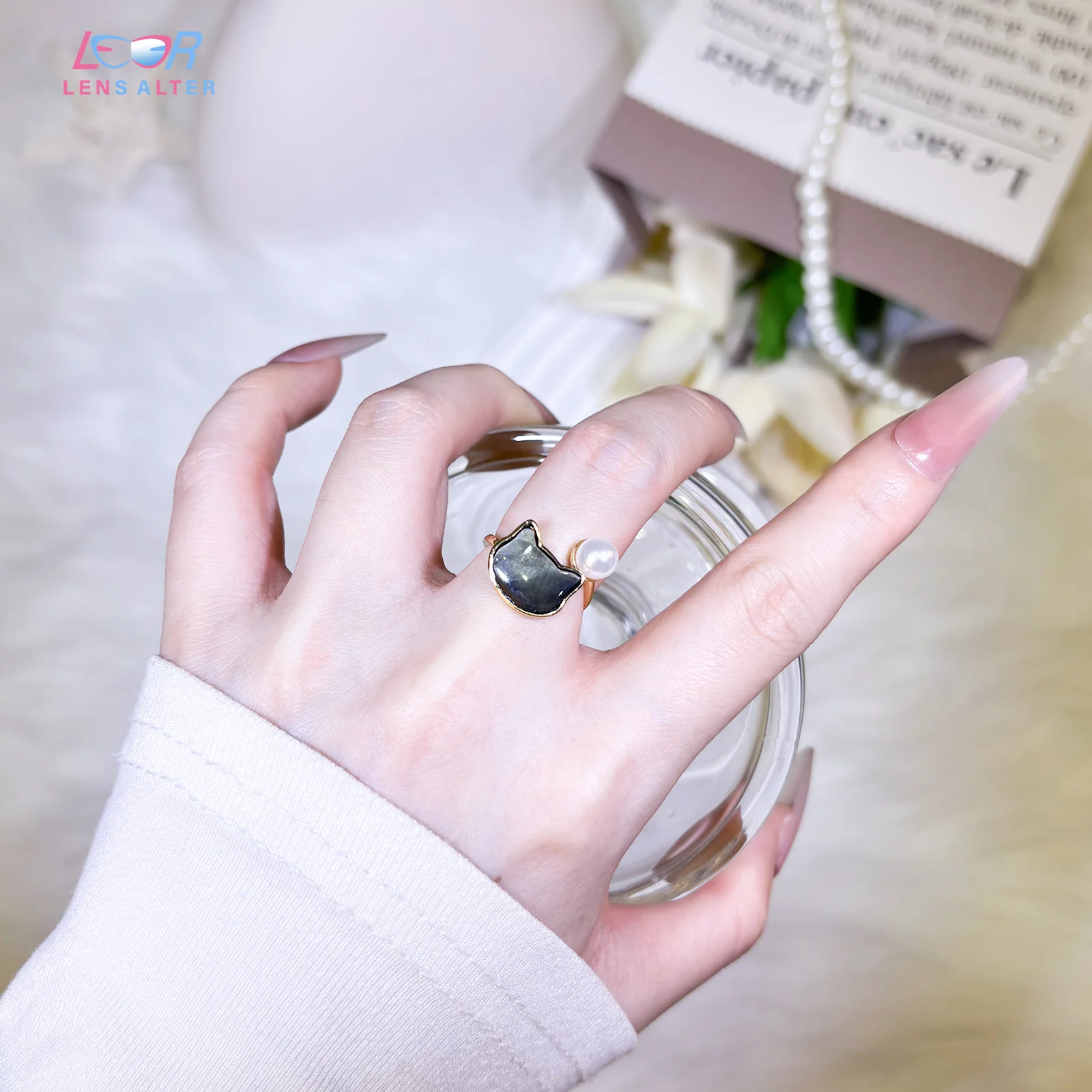 Cat Finger Ring - Image 2