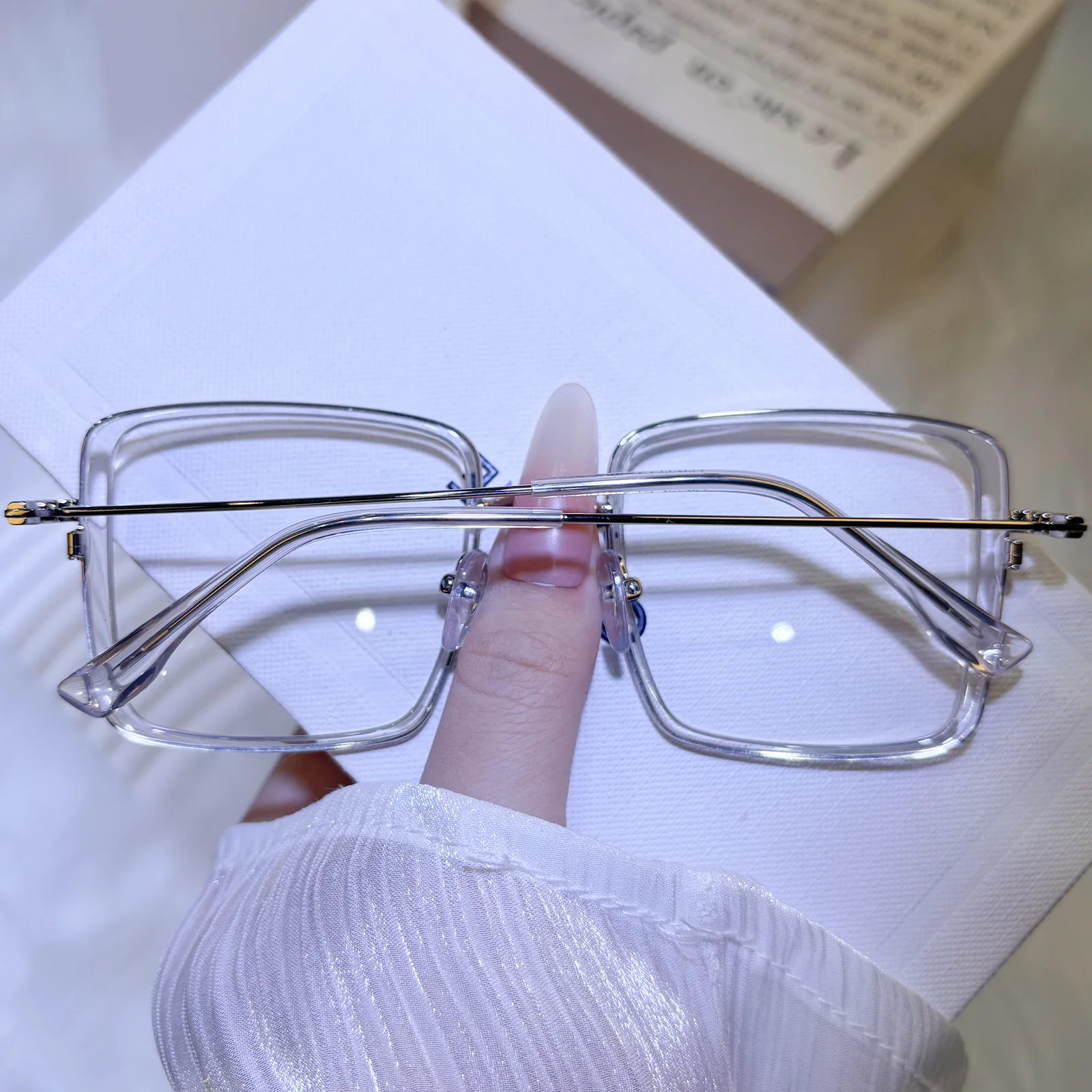 Celan Eyeglasses - Image 11