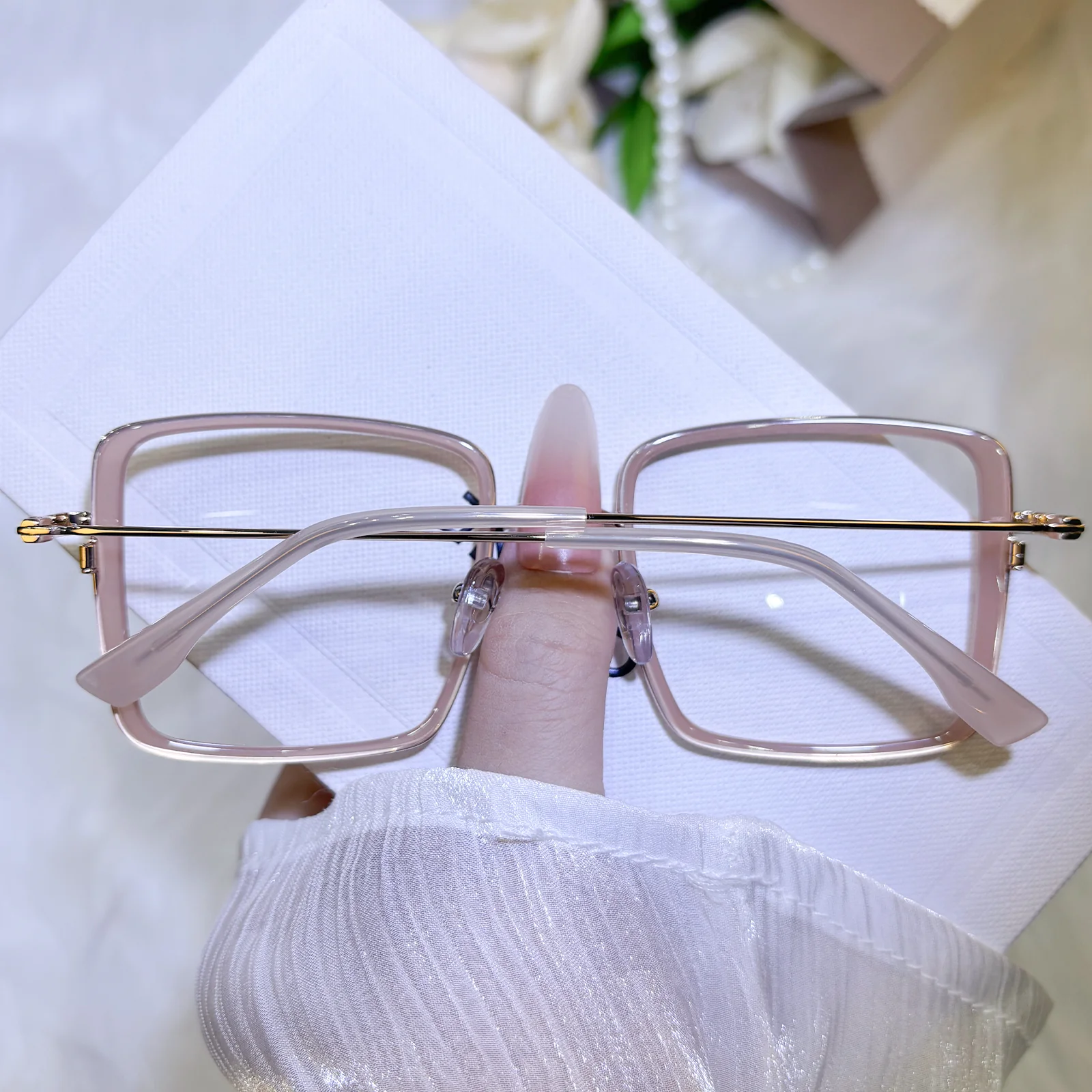 Celan Eyeglasses - Image 8