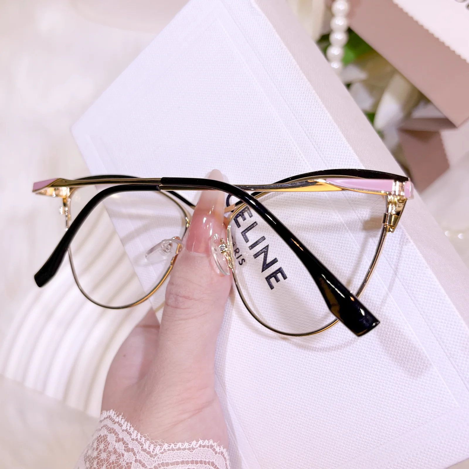 Ceri Eyeglasses - Image 10