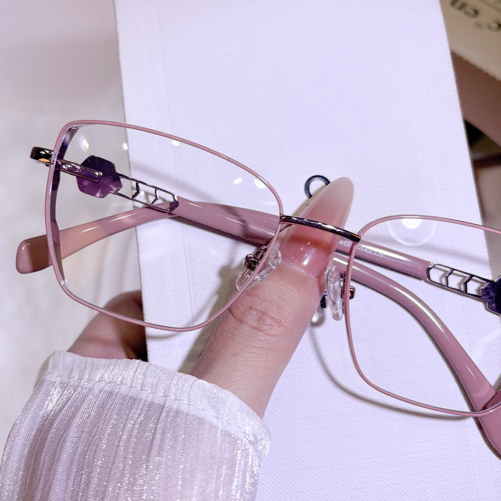 Cerys Eyeglasses - Image 6