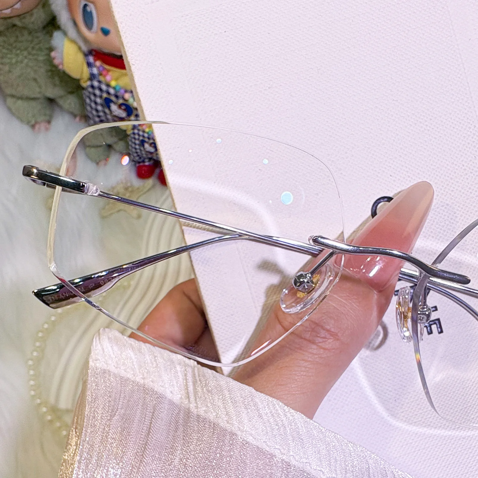 Clio Eyeglasses - Image 4
