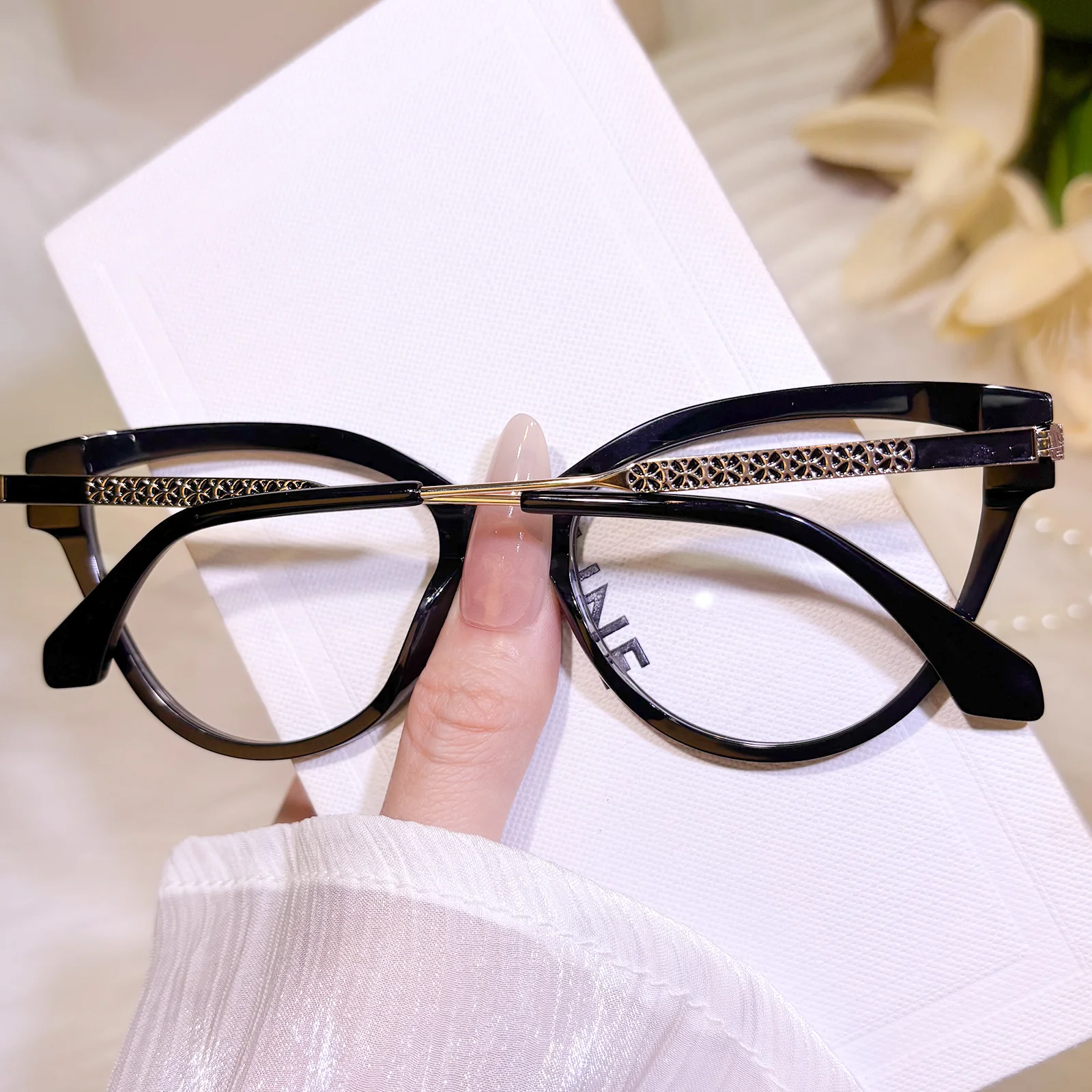 Cressida Eyeglasses - Image 12