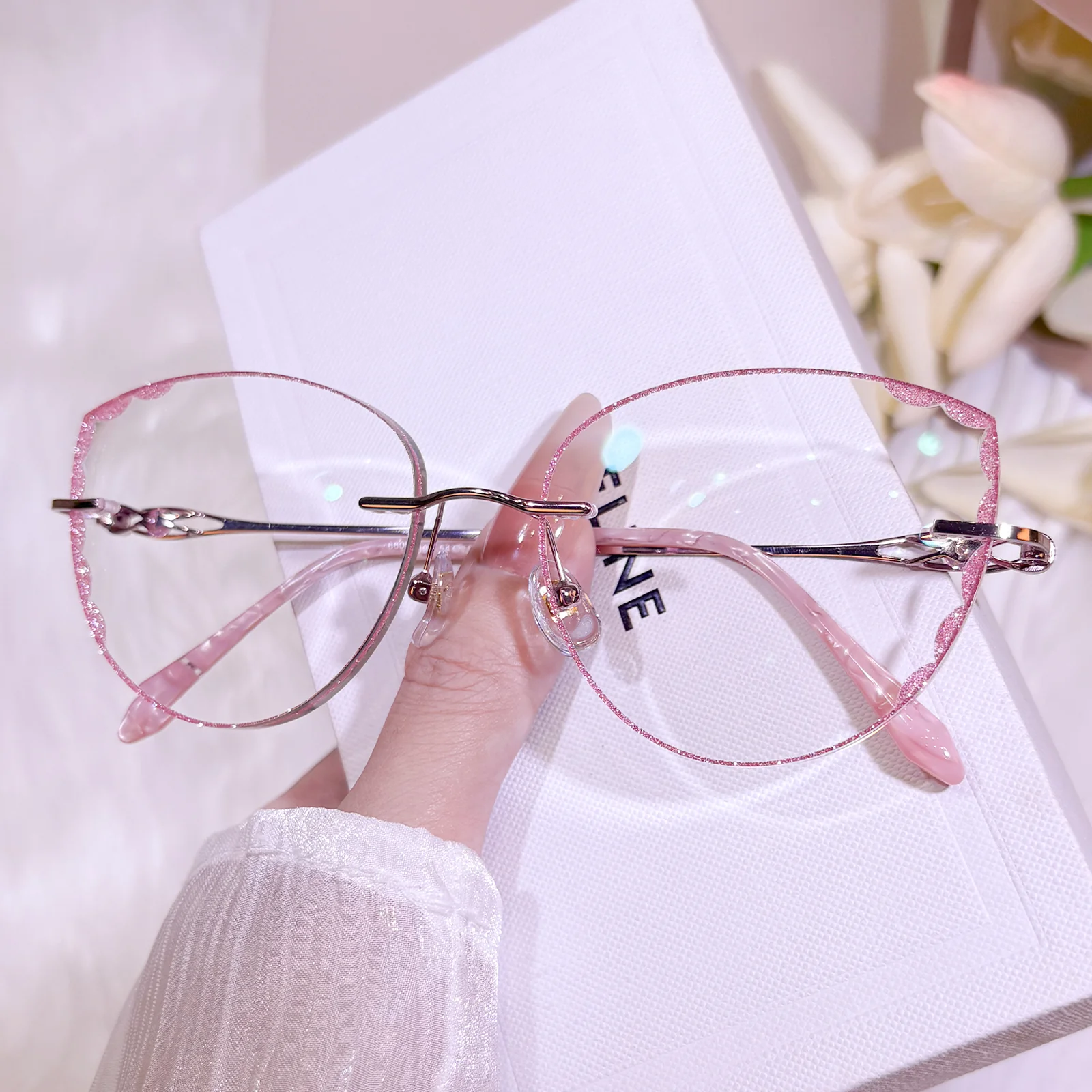 Cupid Eyeglasses - Image 6