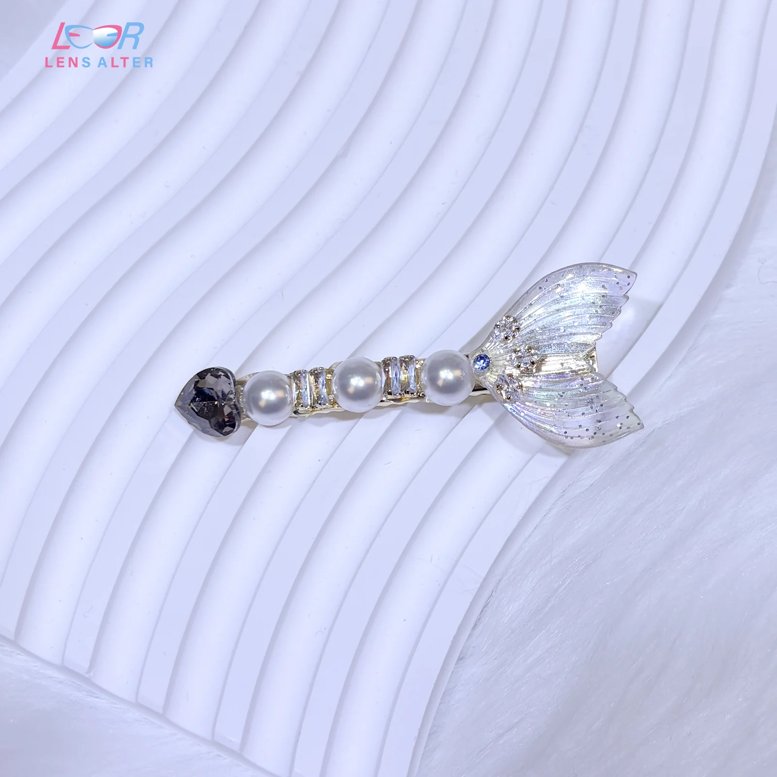 Diamond Mermaid Tail Clip