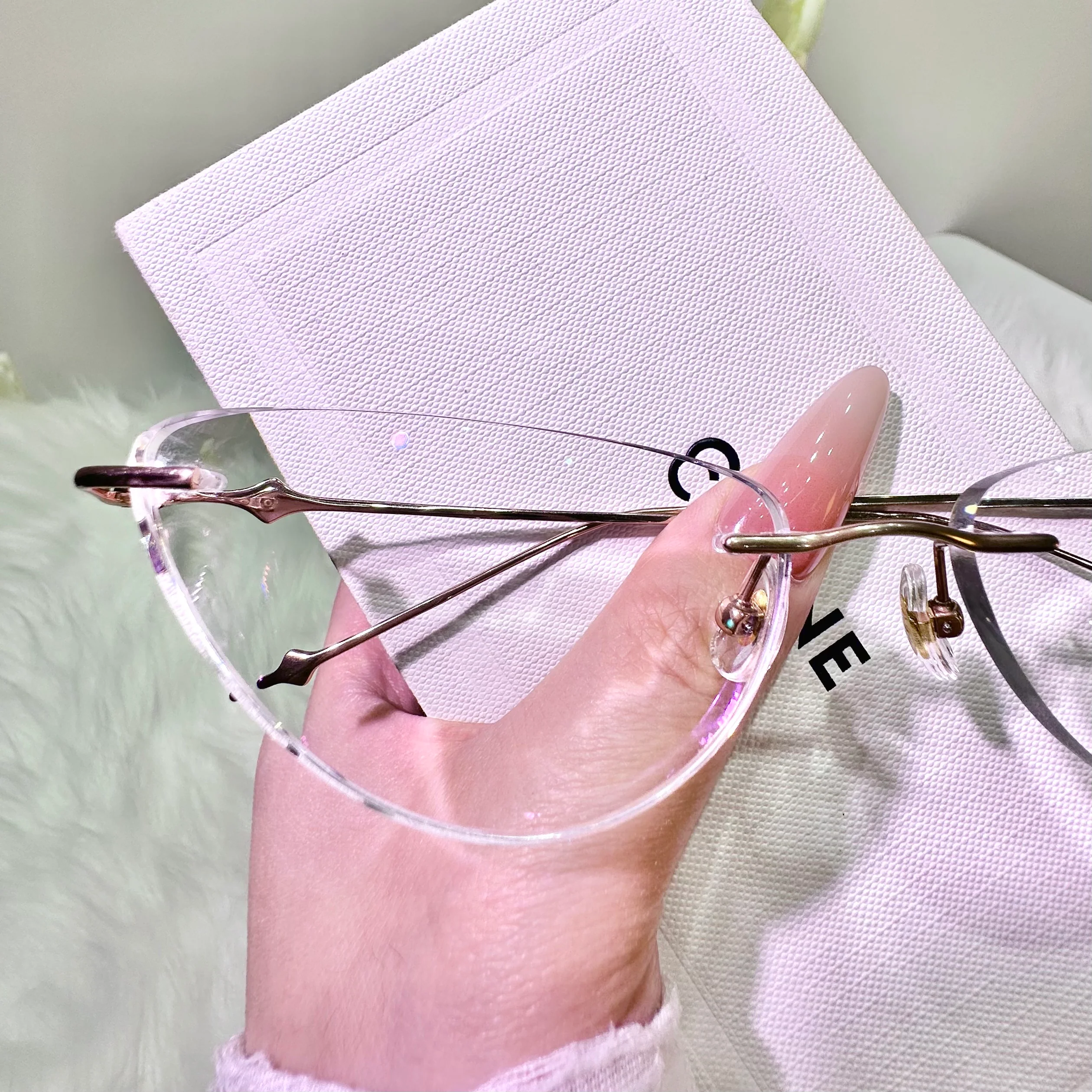 Diva Eyeglasses - Image 16