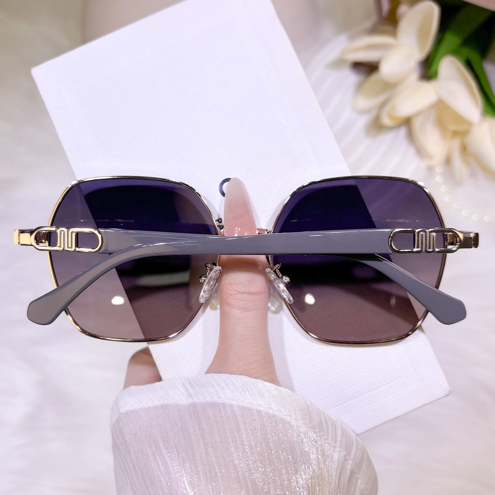 Donielle Sunglasses - Image 4