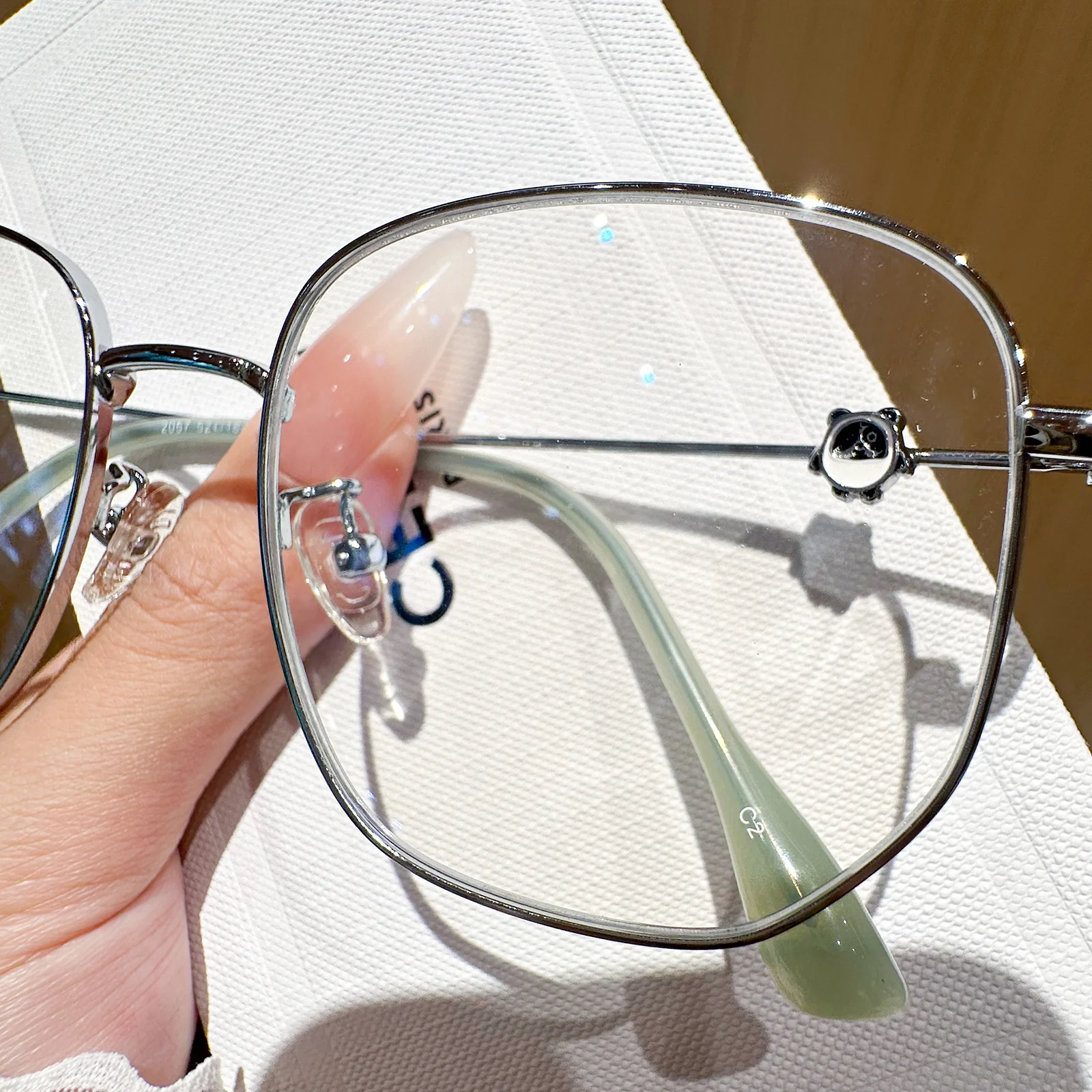 Dwen Eyeglasses - Image 11