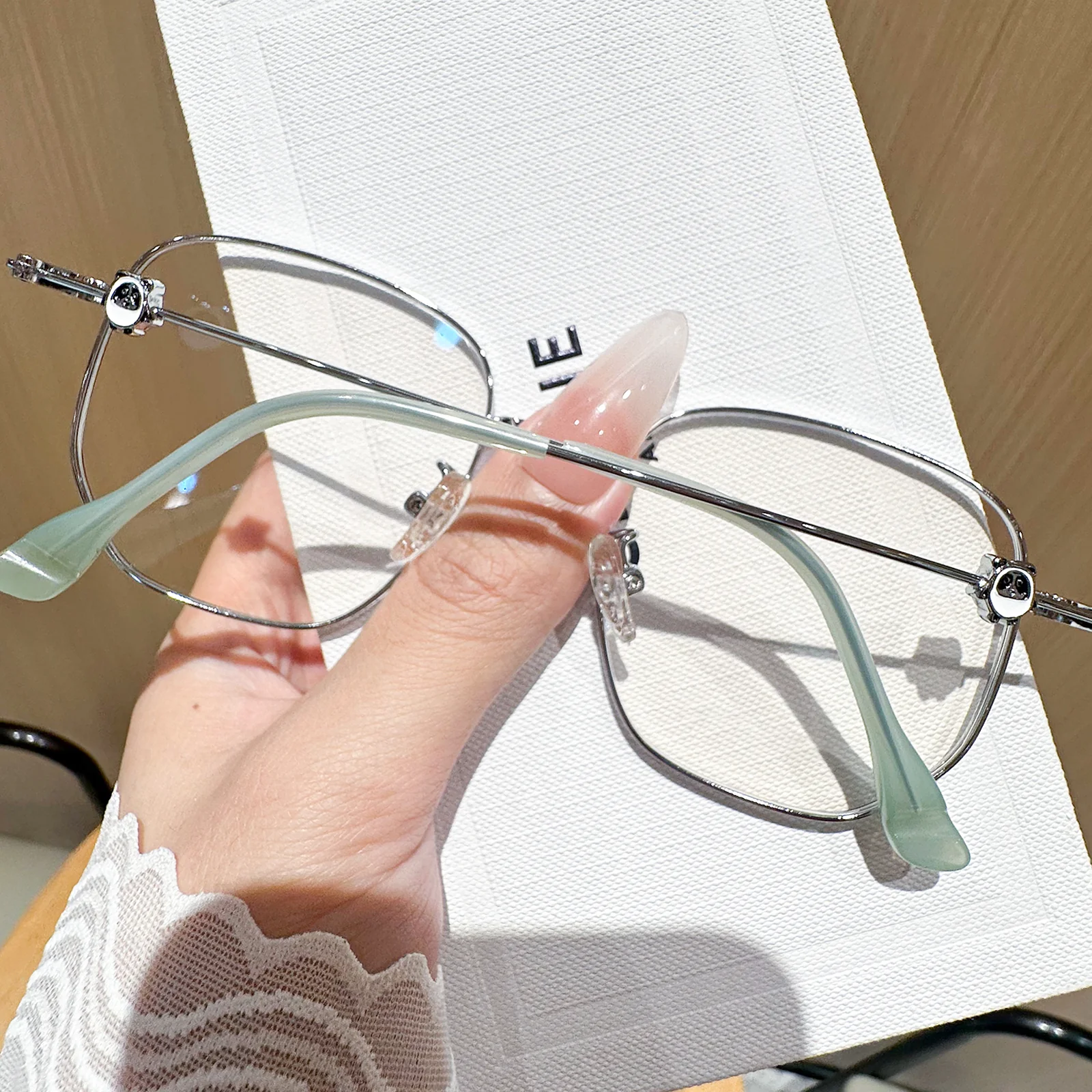 Dwen Eyeglasses - Image 14