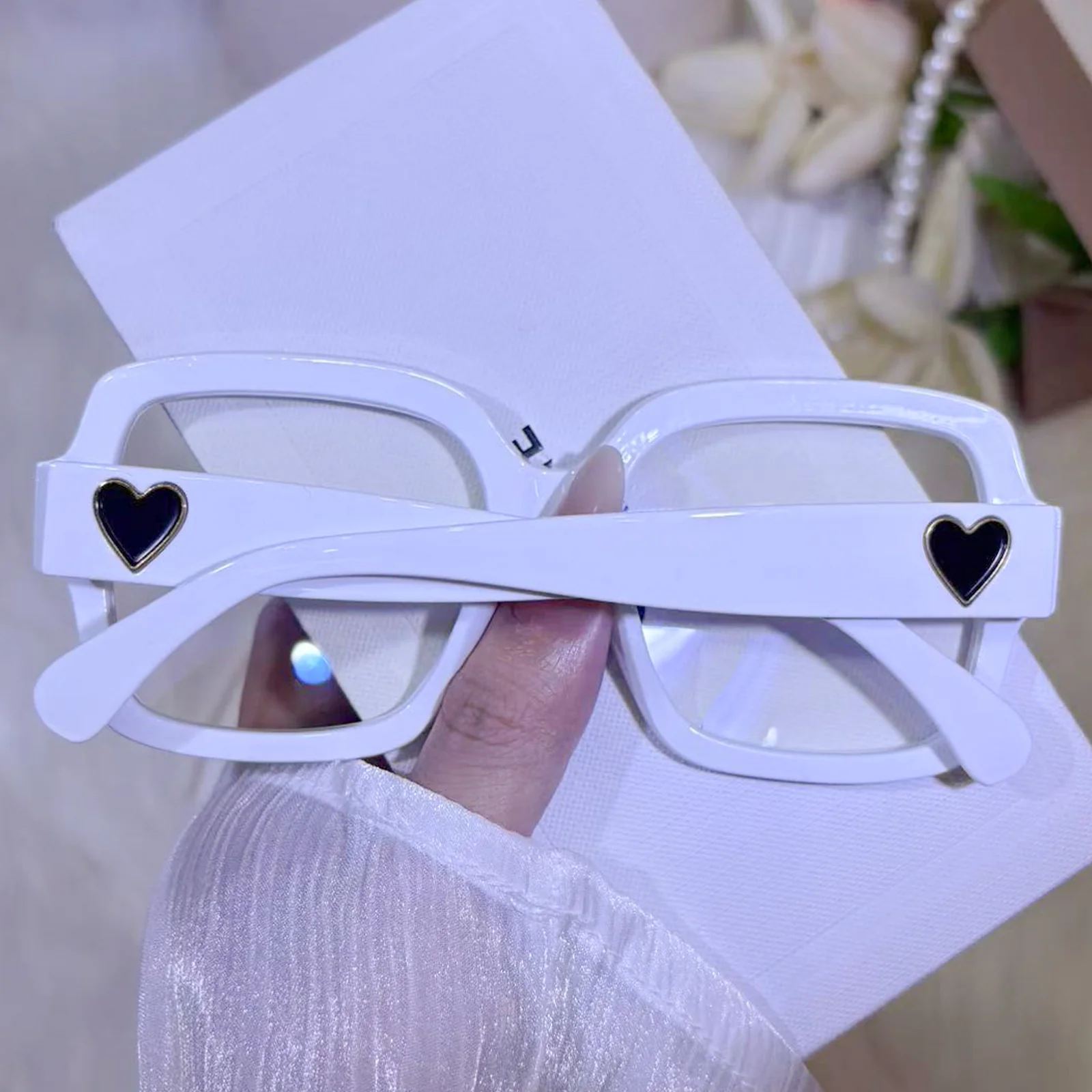 Elara Eyeglasses - Image 13