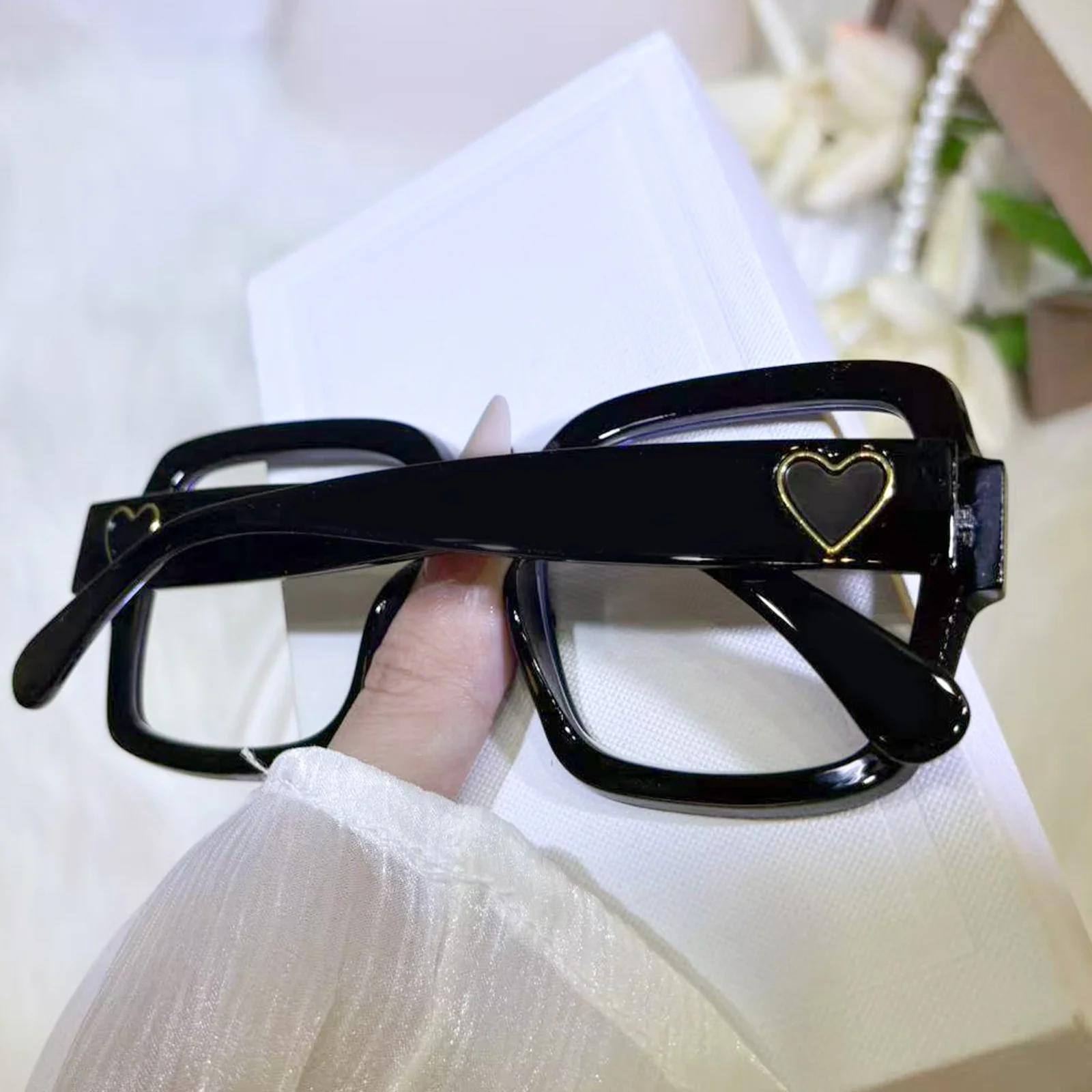 Elara Eyeglasses - Image 3
