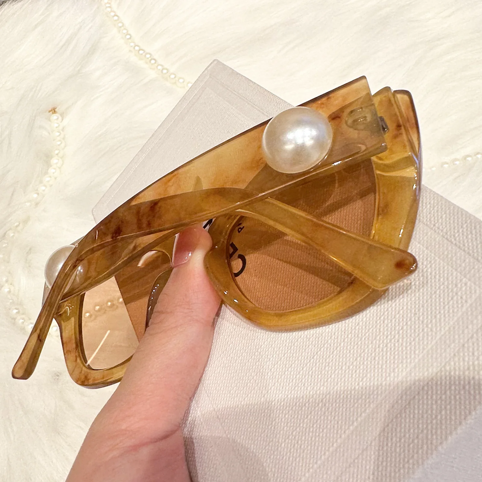 Elowen Sunglasses - Image 13