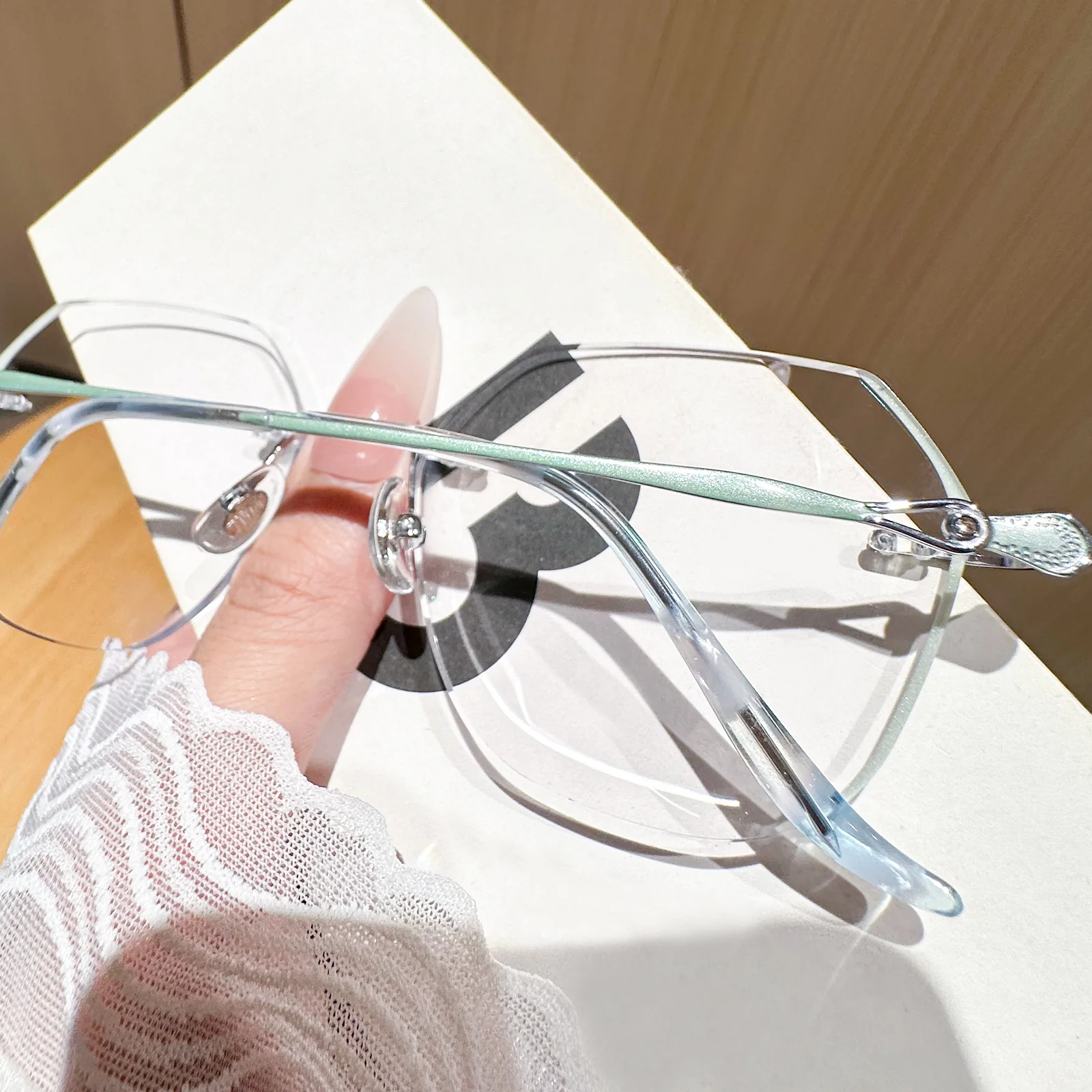 Emerald Eyeglasses - Image 5