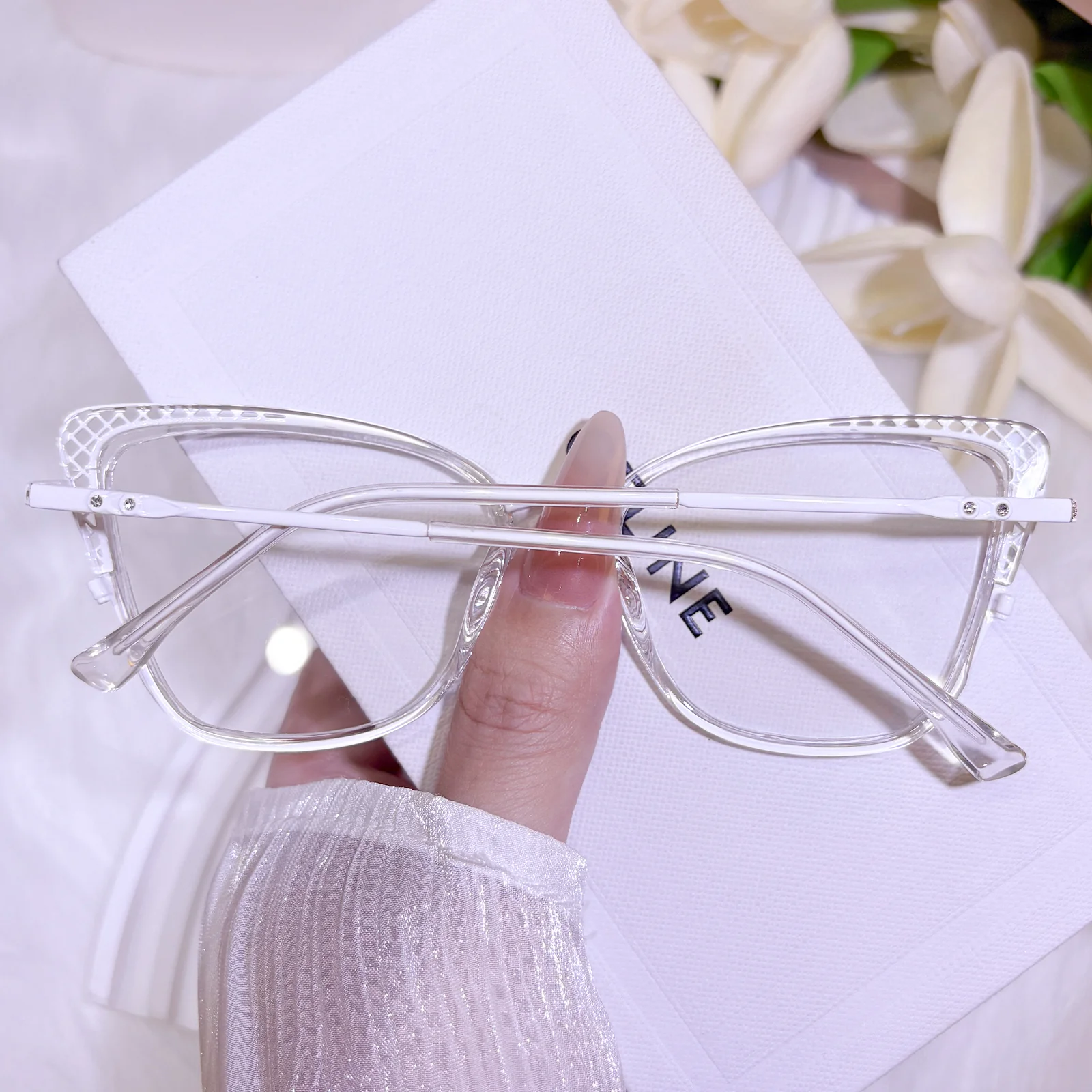 Eulalia Eyeglasses - Image 10