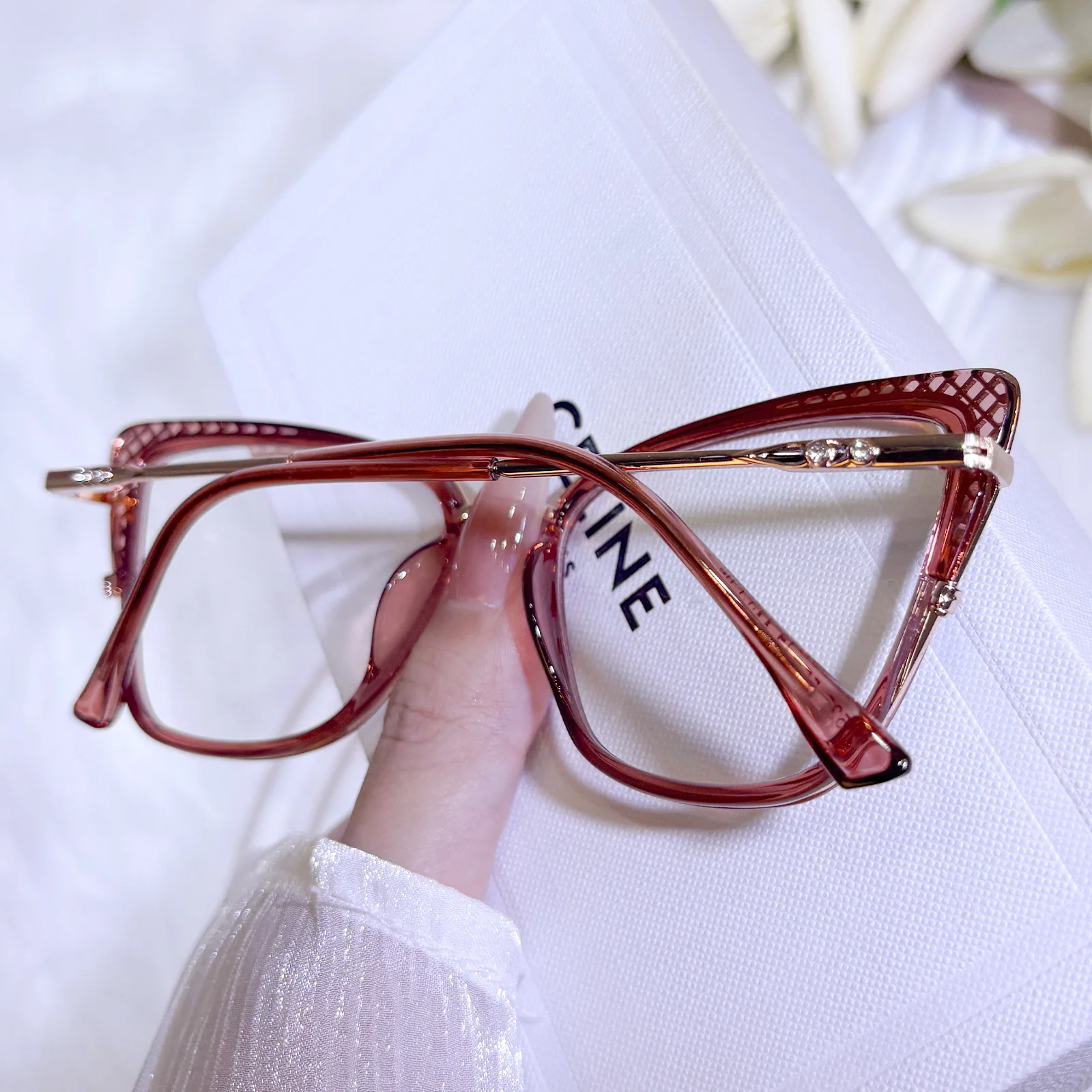 Eulalia Eyeglasses - Image 4